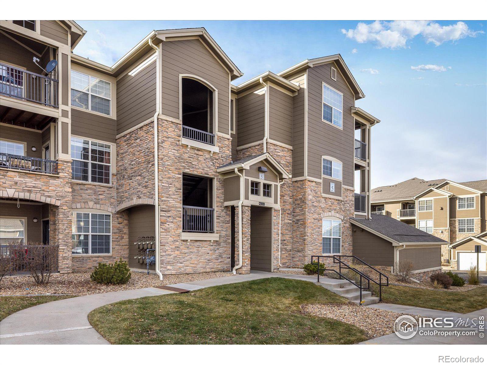 MLS Image #17 for 2900  blue sky circle,erie, Colorado