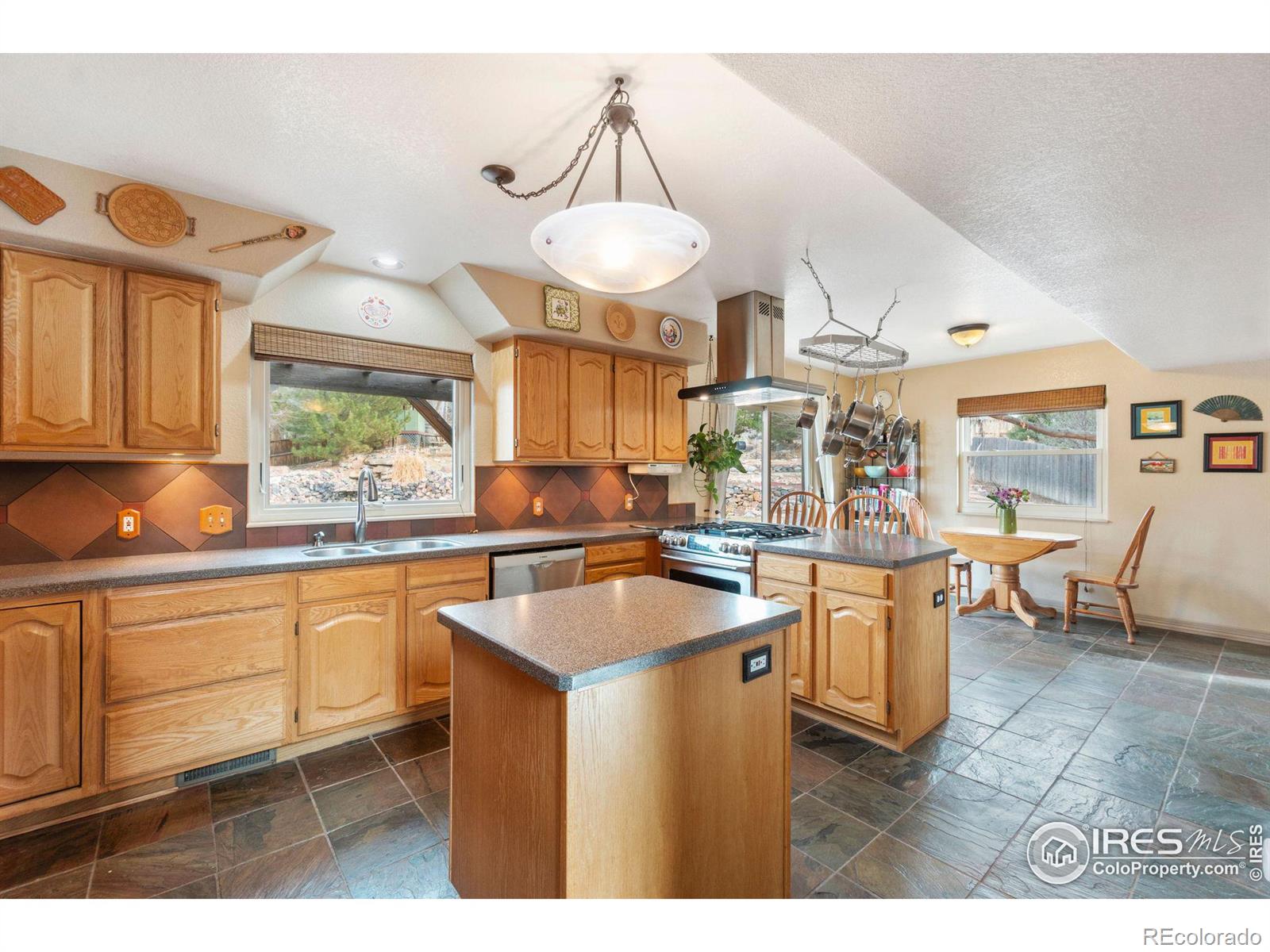 MLS Image #7 for 1185  northridge drive,erie, Colorado