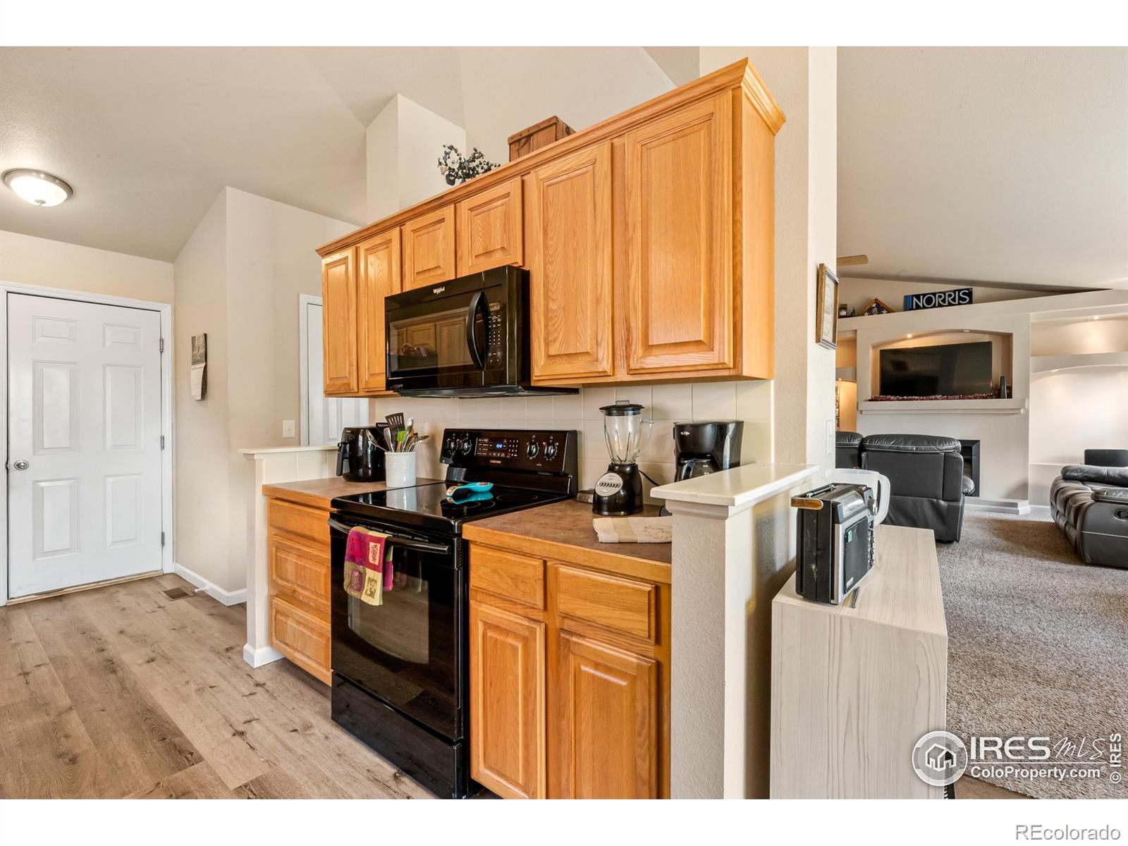 MLS Image #14 for 301  tartan drive,johnstown, Colorado