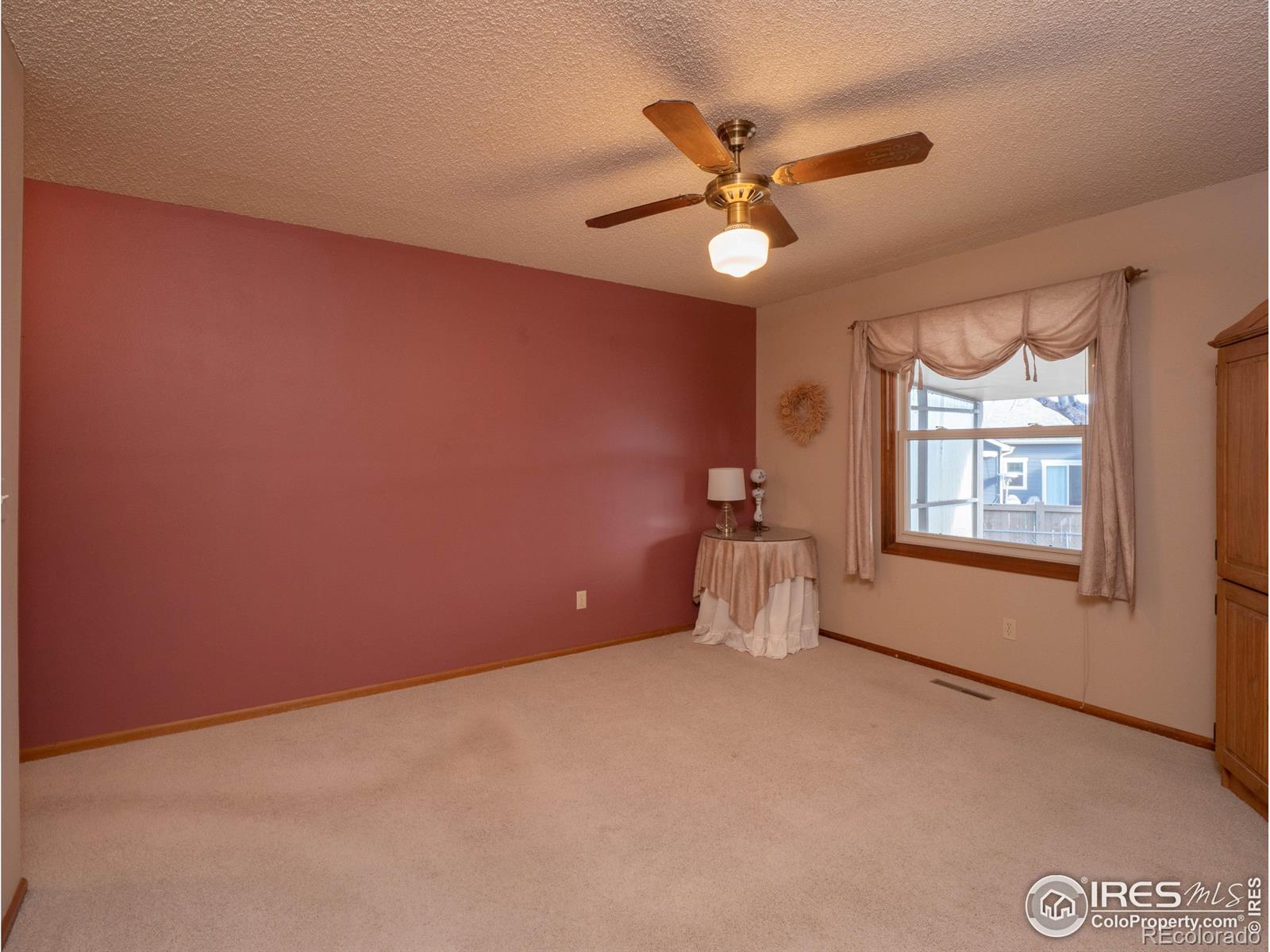 MLS Image #13 for 749  holmes place,berthoud, Colorado