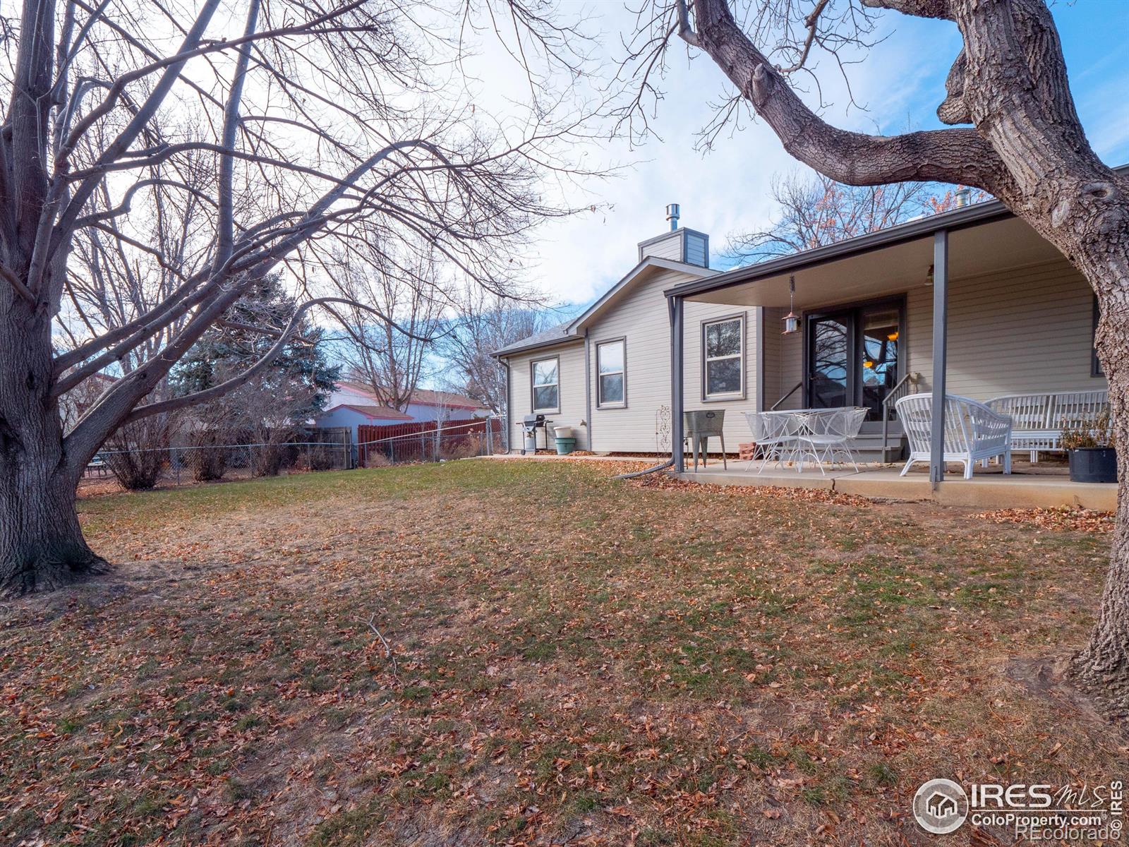 MLS Image #24 for 749  holmes place,berthoud, Colorado