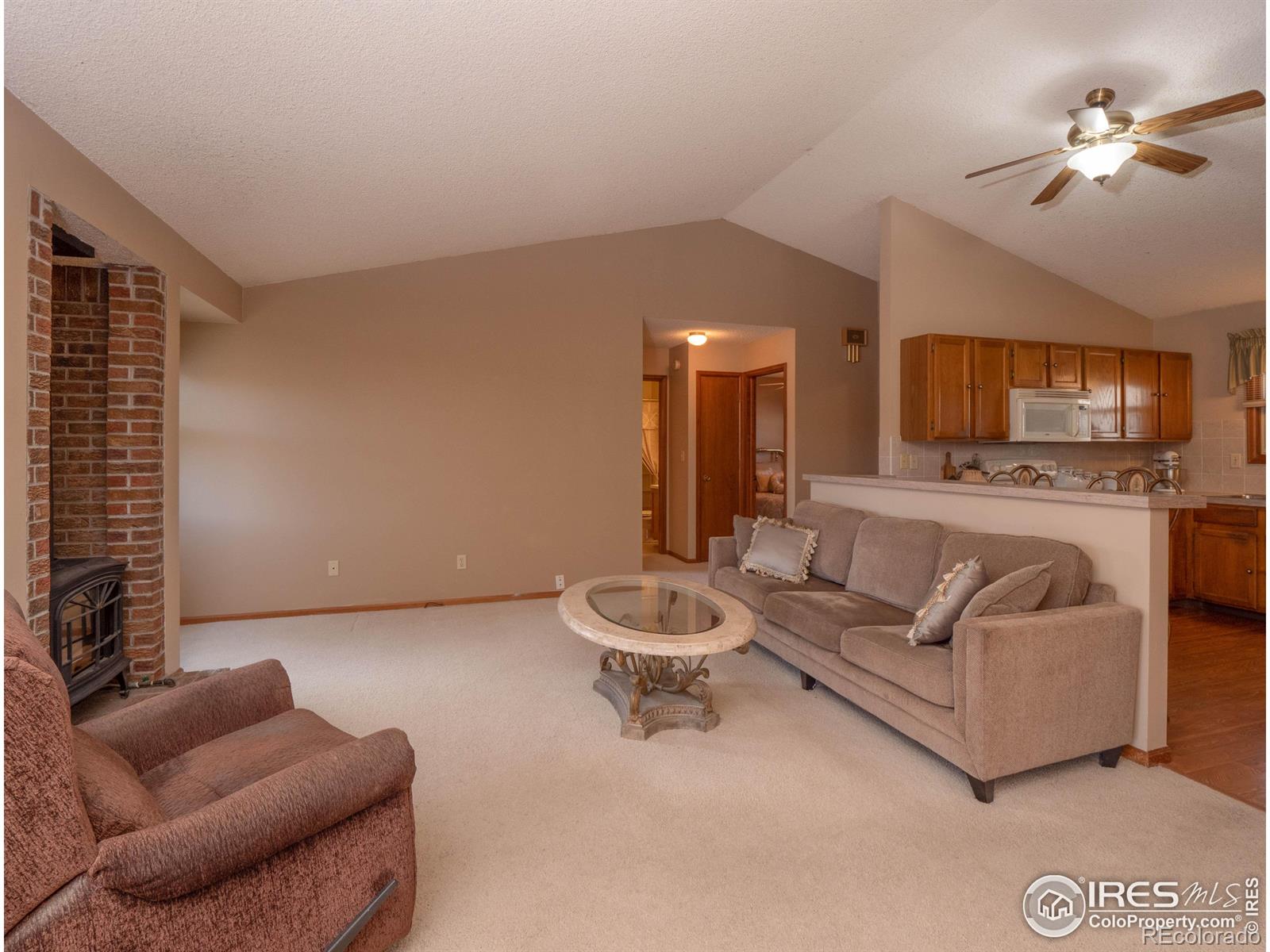 MLS Image #5 for 749  holmes place,berthoud, Colorado