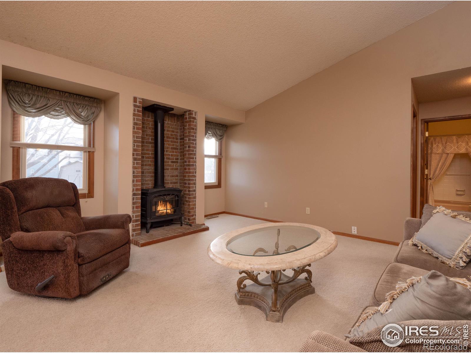 MLS Image #6 for 749  holmes place,berthoud, Colorado