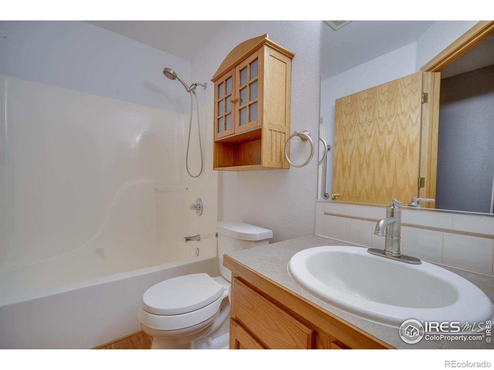 MLS Image #12 for 950  52nd ave ct,greeley, Colorado