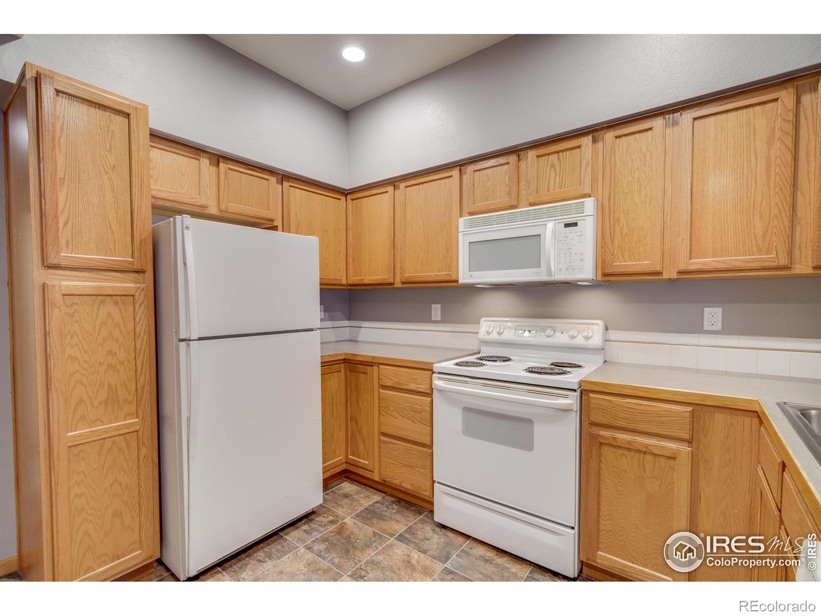 MLS Image #5 for 950  52nd ave ct,greeley, Colorado