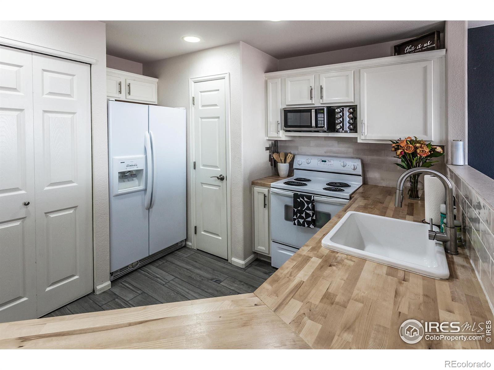 MLS Image #7 for 1625  oak creek drive,loveland, Colorado