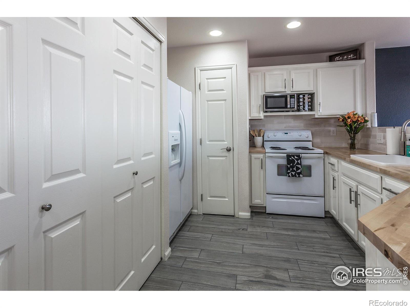 MLS Image #8 for 1625  oak creek drive,loveland, Colorado