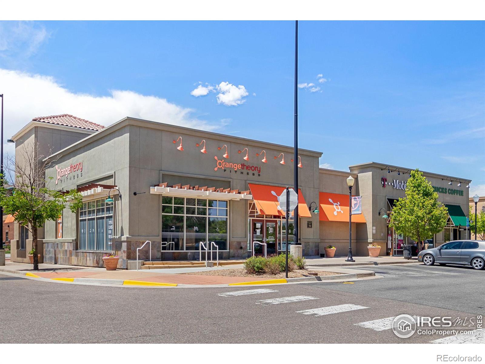MLS Image #30 for 88  oneida court,denver, Colorado