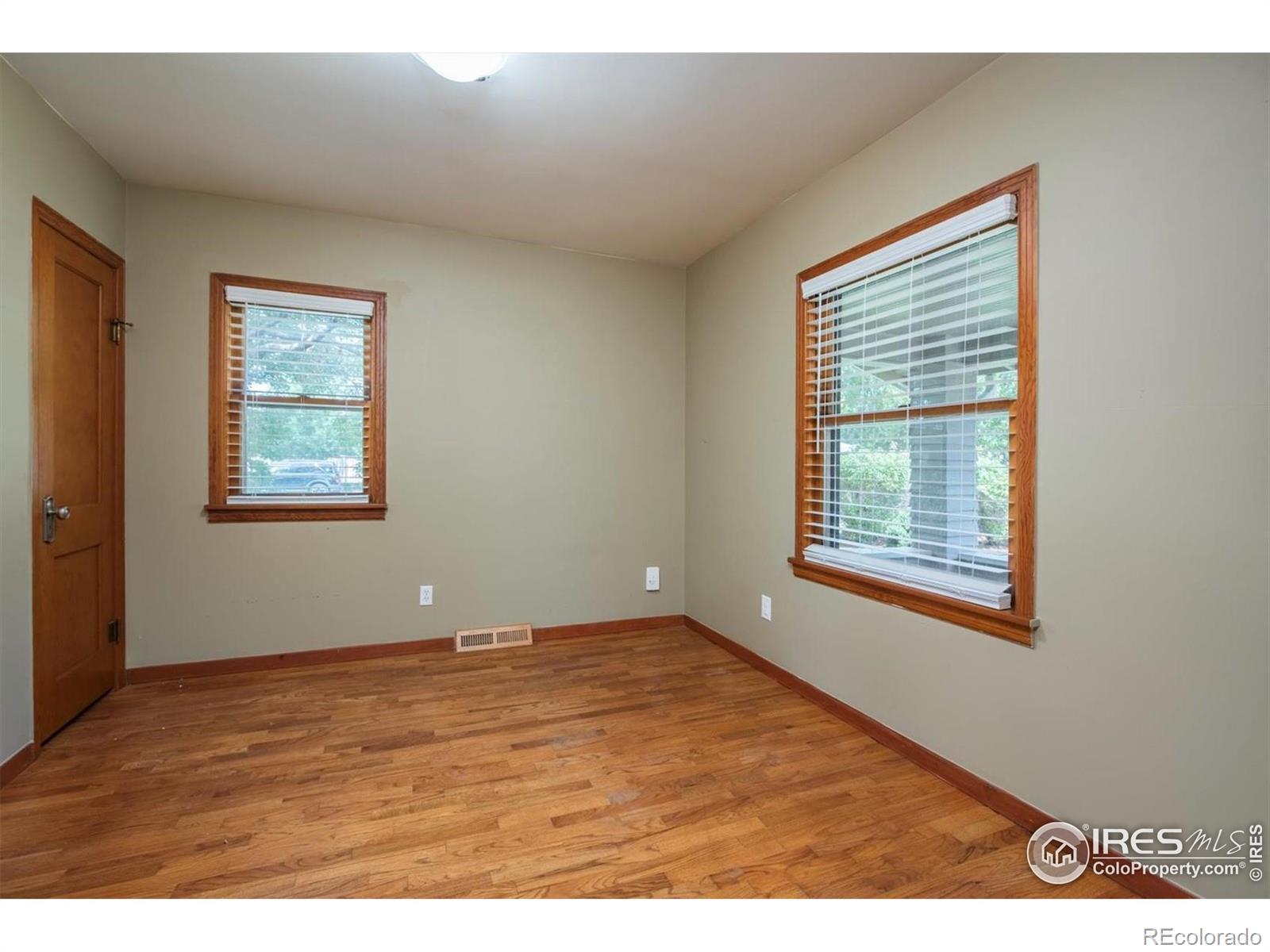 MLS Image #10 for 1449  bowen street,longmont, Colorado