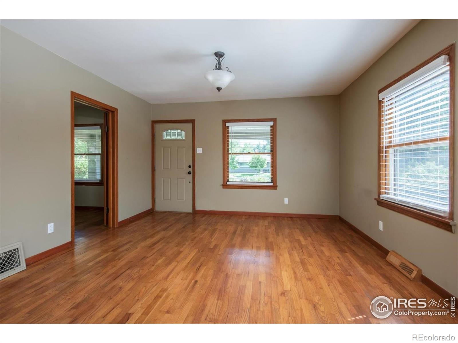 MLS Image #5 for 1449  bowen street,longmont, Colorado