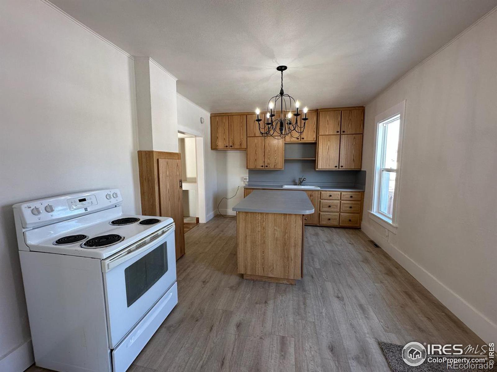 MLS Image #12 for 1440  6th street,greeley, Colorado