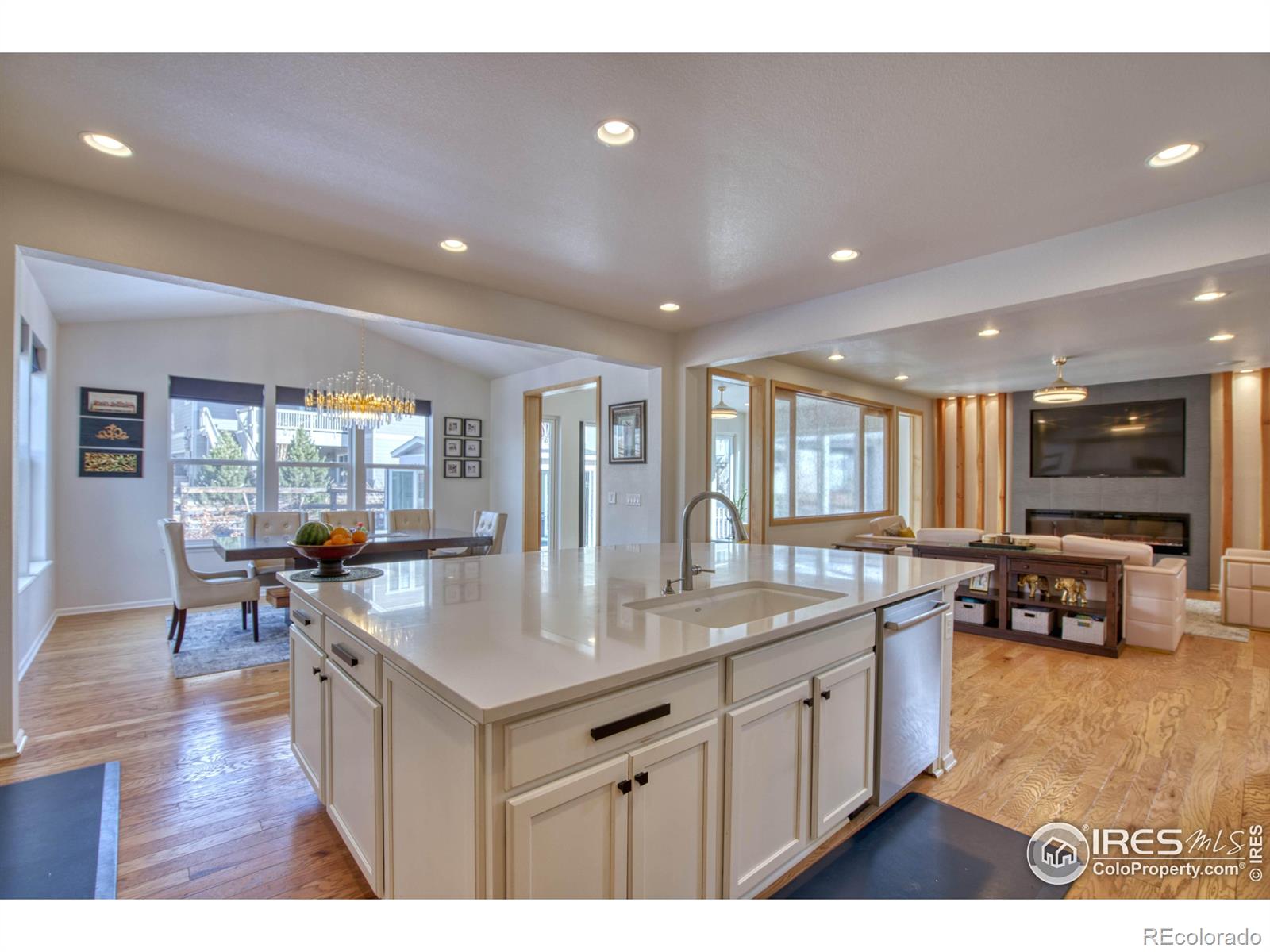 MLS Image #18 for 4731  lakeside drive,longmont, Colorado