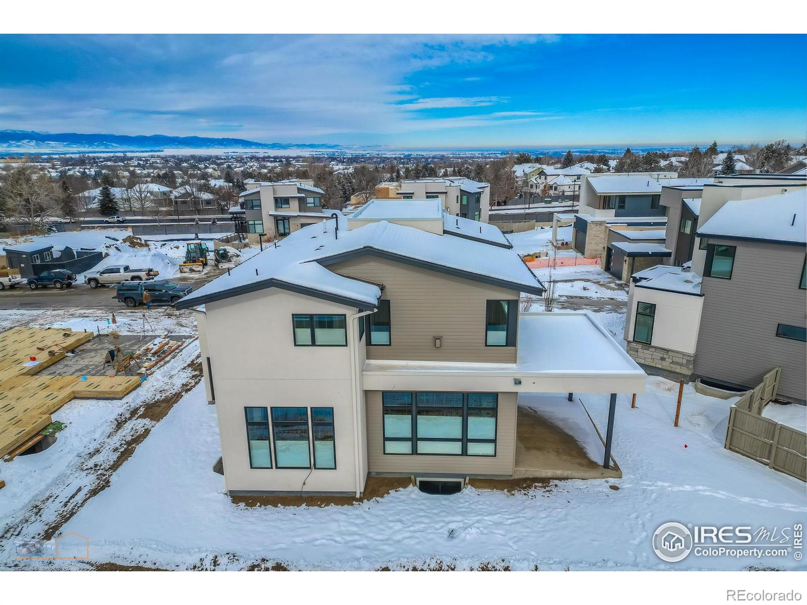 MLS Image #3 for 2316  glacier court,lafayette, Colorado