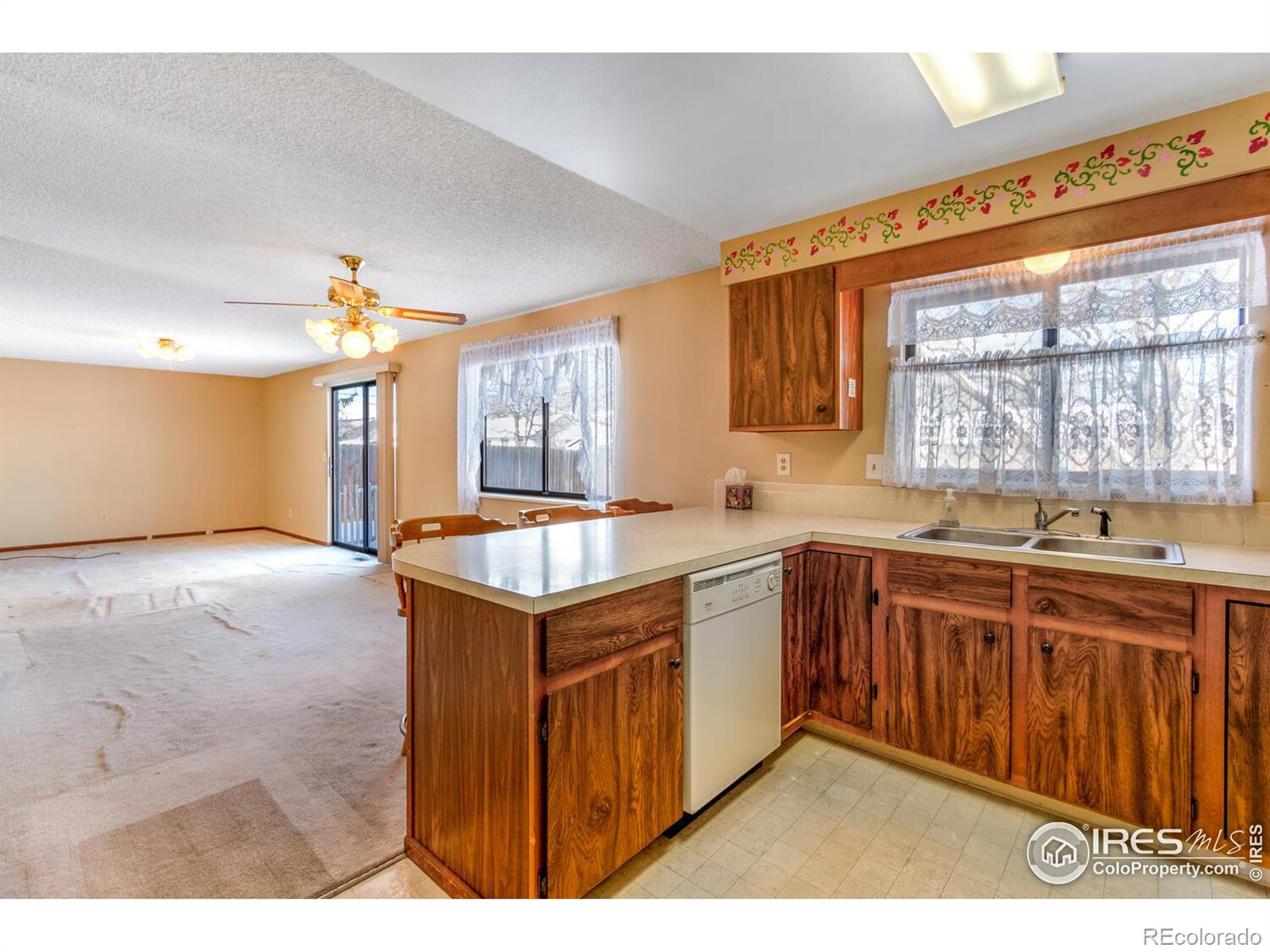 MLS Image #14 for 2421  10th street,loveland, Colorado