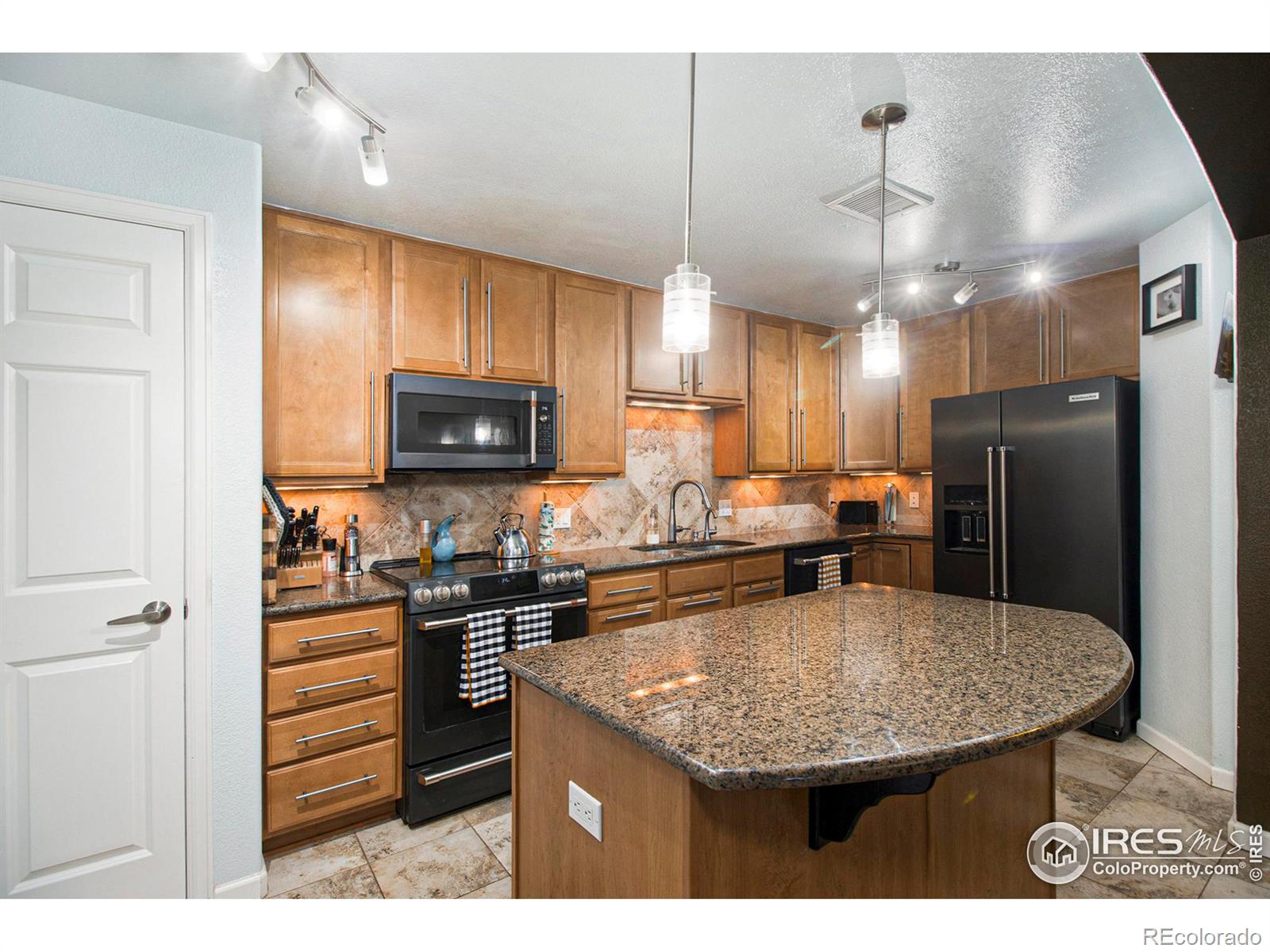 MLS Image #2 for 9331  las ramblas court,parker, Colorado