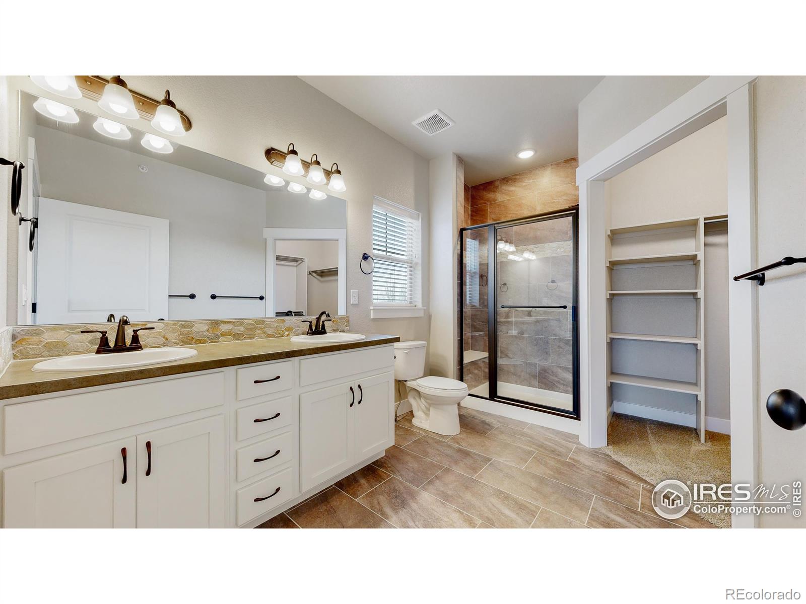 MLS Image #14 for 4612  hahns peak drive,loveland, Colorado