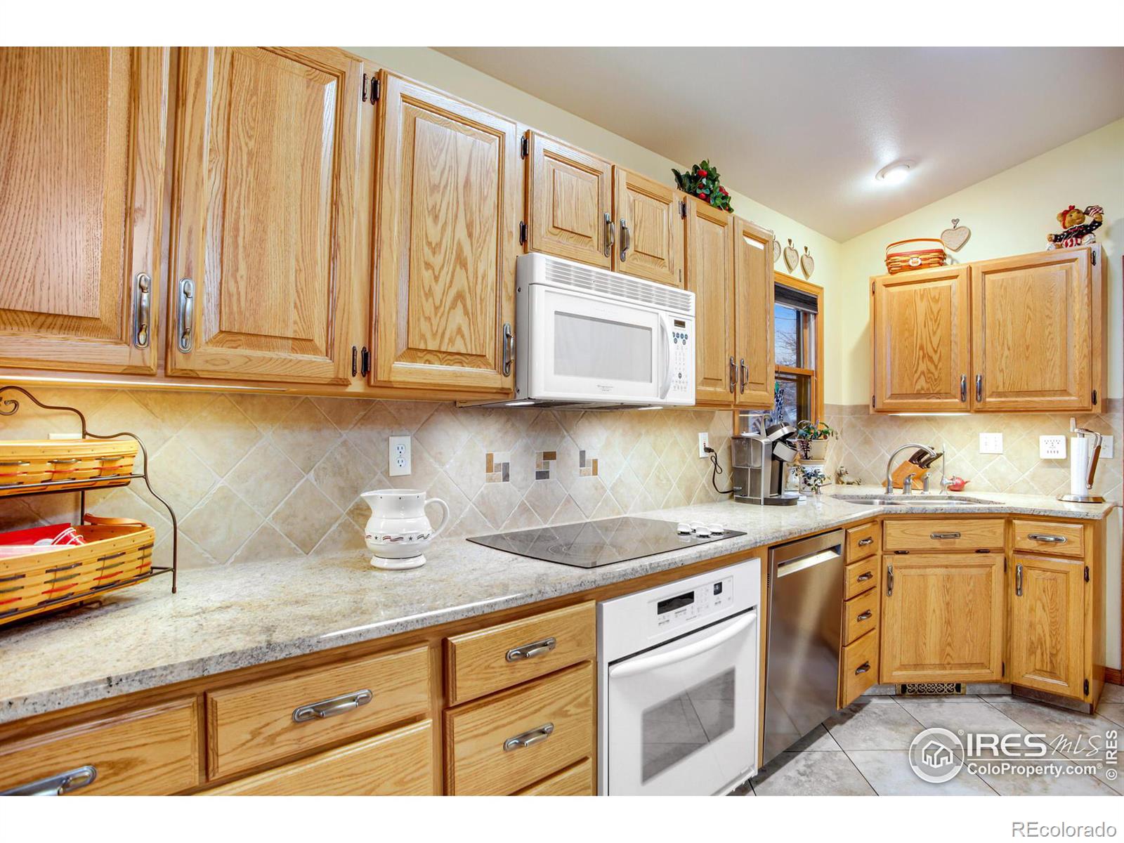 MLS Image #11 for 1366  carlene drive,loveland, Colorado