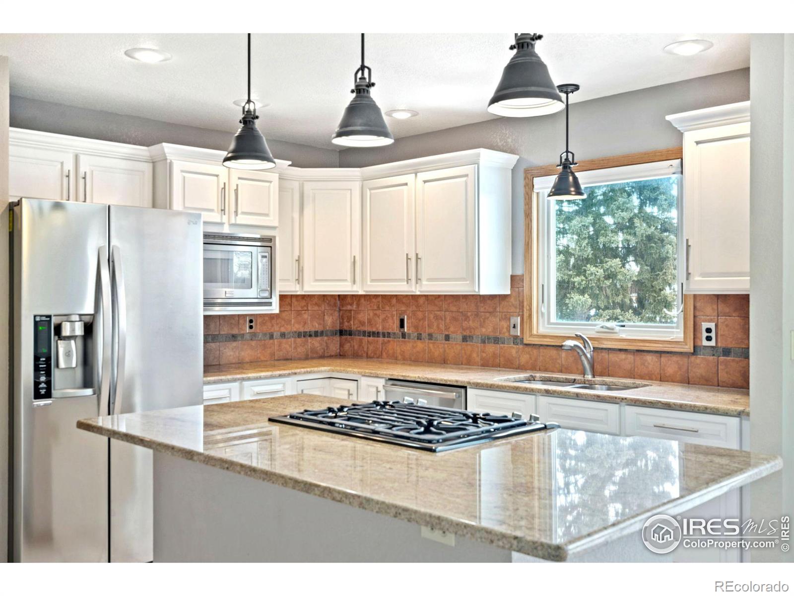 MLS Image #5 for 1026  blue spruce drive,loveland, Colorado