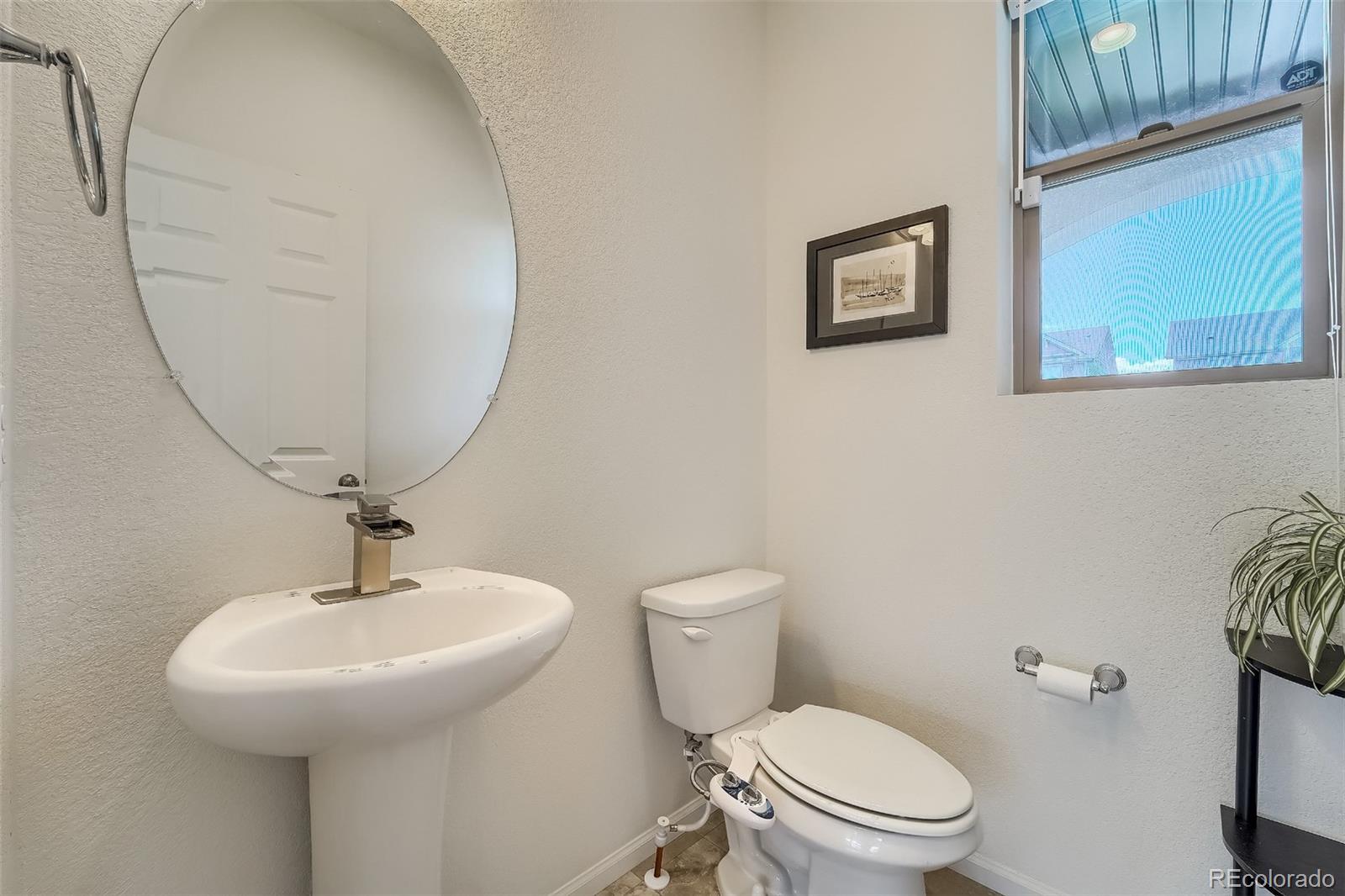 MLS Image #13 for 5386  walden court,denver, Colorado