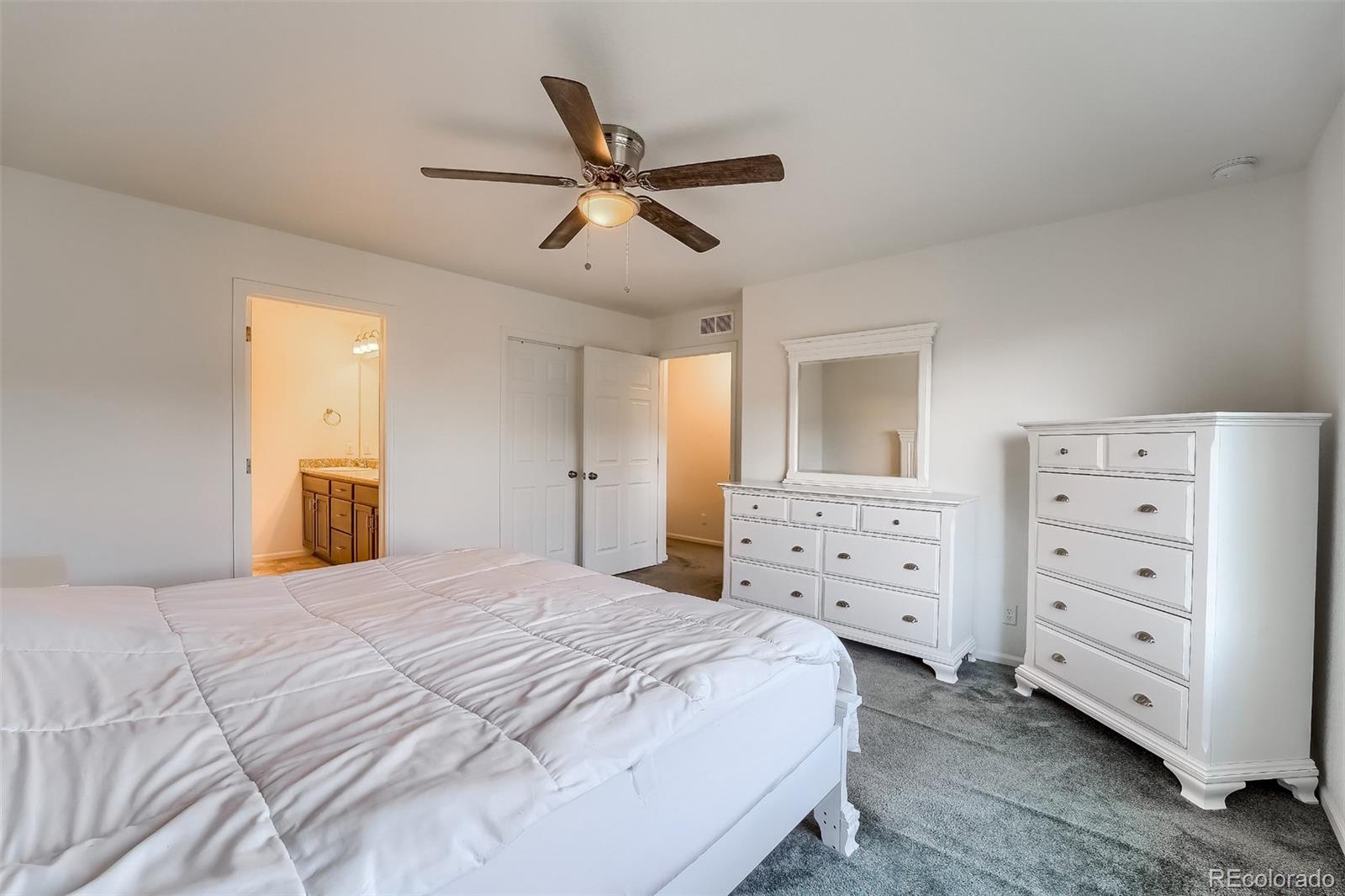 MLS Image #15 for 5386  walden court,denver, Colorado