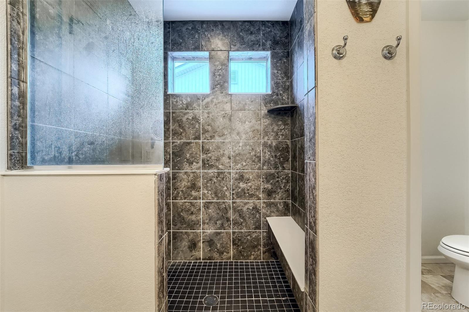 MLS Image #18 for 5386  walden court,denver, Colorado