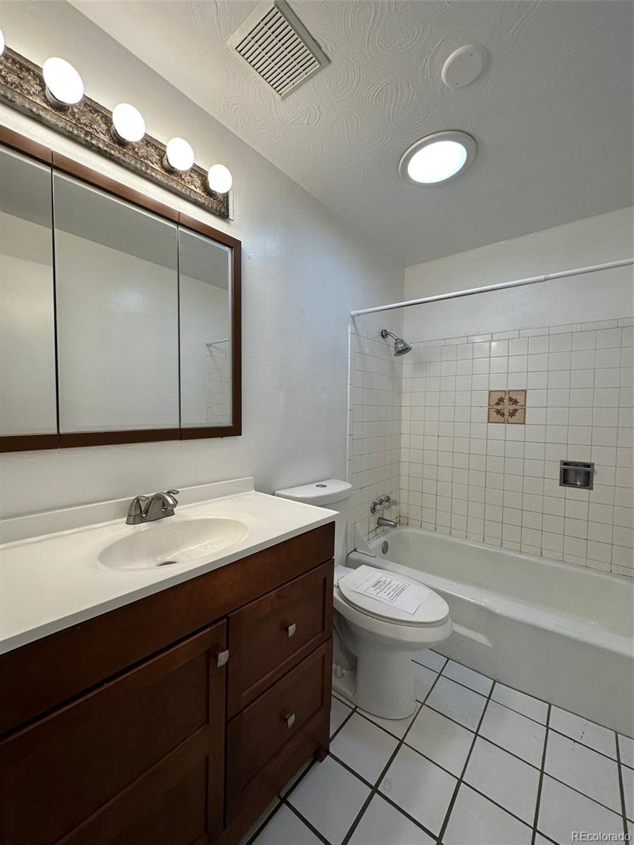 MLS Image #14 for 12398 e nevada place,aurora, Colorado