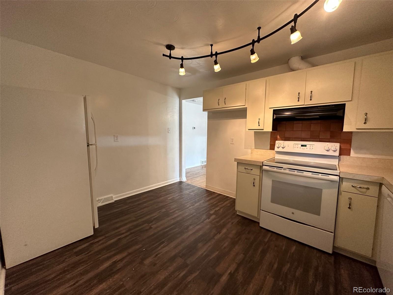 MLS Image #6 for 12398 e nevada place,aurora, Colorado
