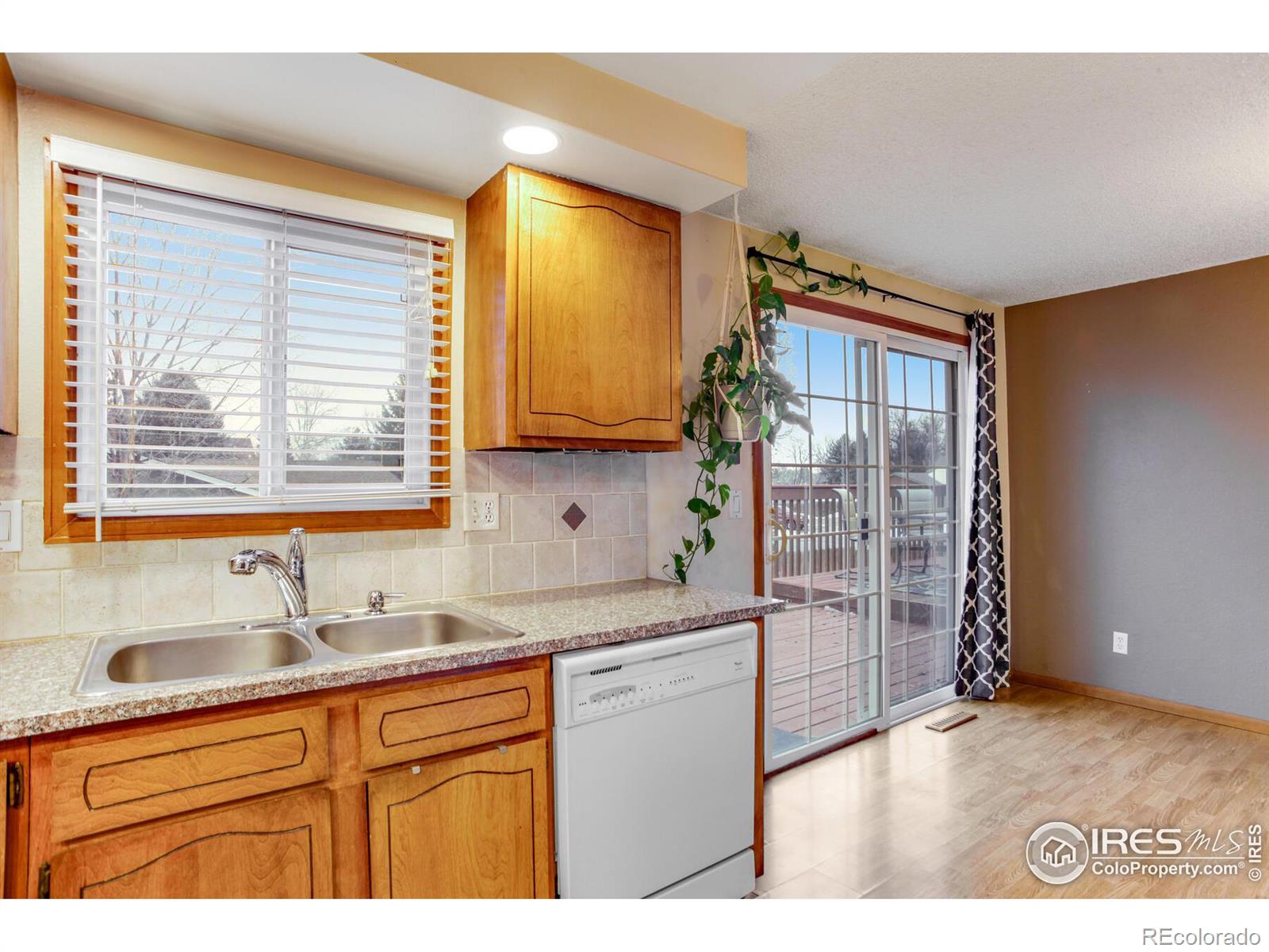 MLS Image #17 for 2938  yew drive,loveland, Colorado