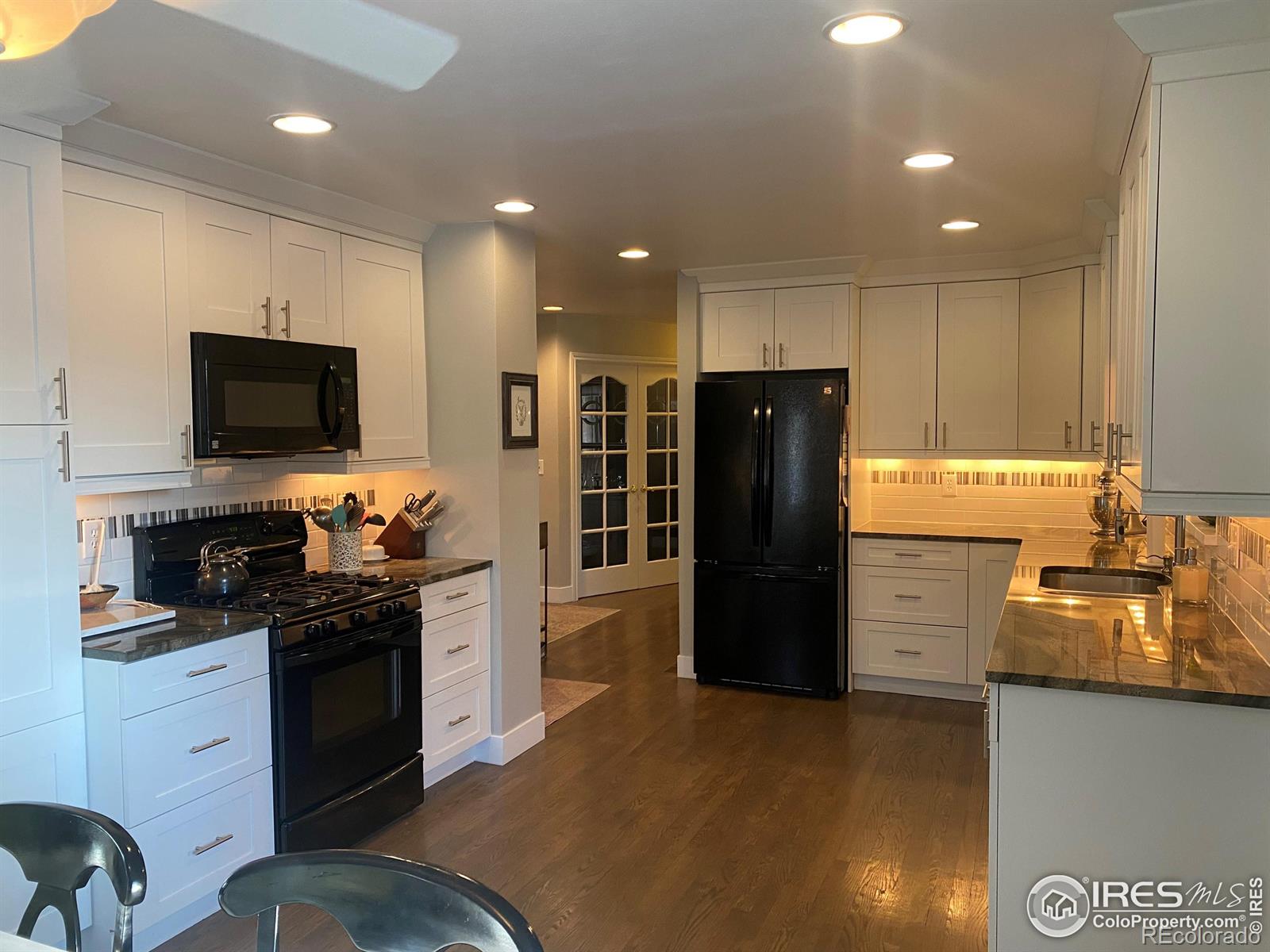 MLS Image #6 for 2611 s wadsworth circle,lakewood, Colorado