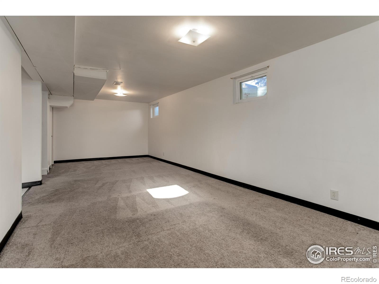 MLS Image #20 for 7361  alan drive,denver, Colorado