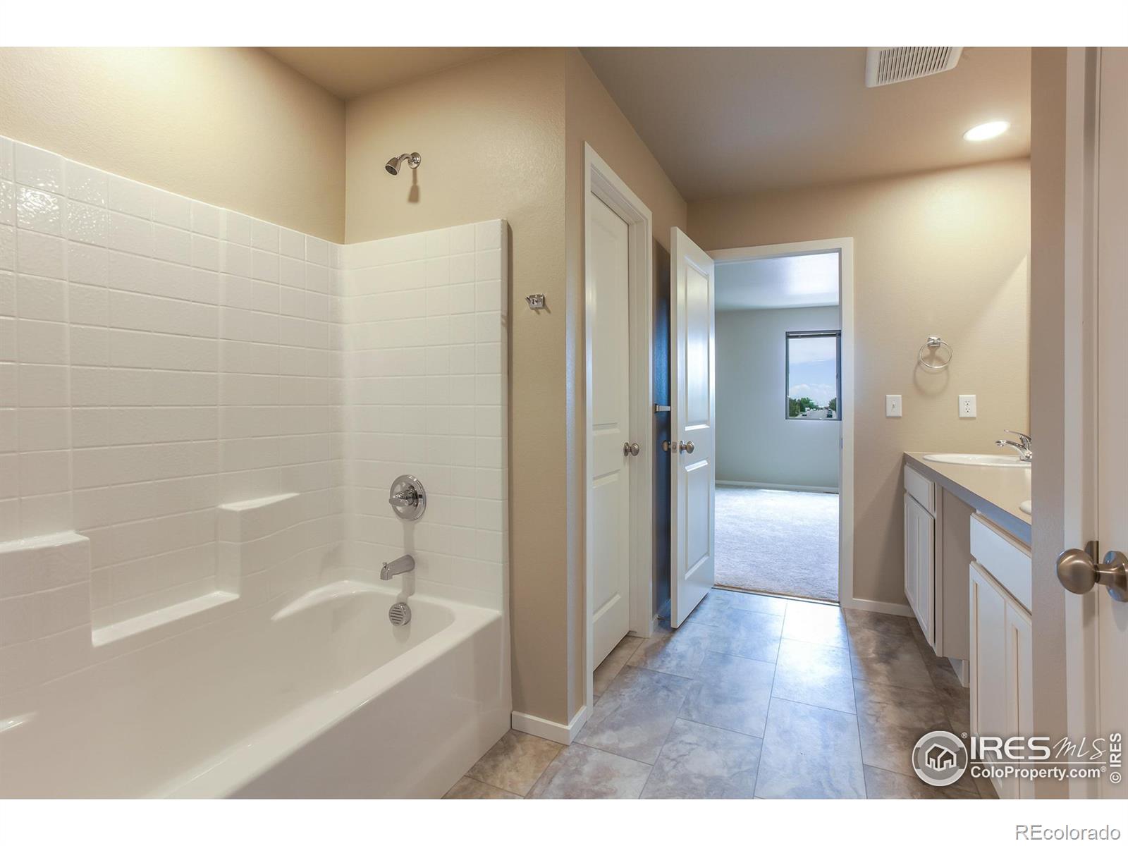 MLS Image #19 for 2962  barnstormer street,fort collins, Colorado