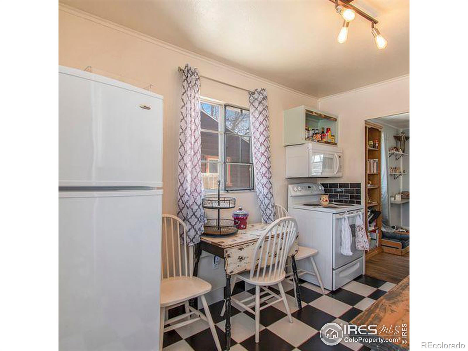 MLS Image #8 for 2313 w 7th street,greeley, Colorado