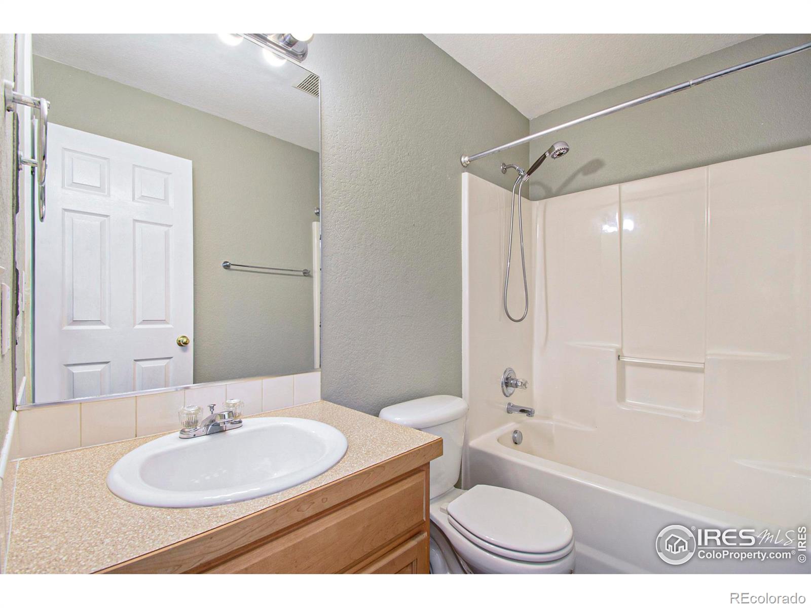 MLS Image #14 for 302 e 28th st dr,greeley, Colorado