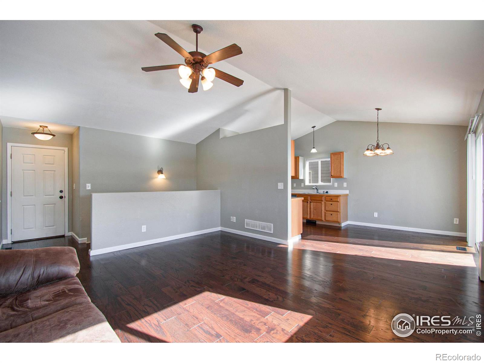 MLS Image #3 for 302 e 28th st dr,greeley, Colorado