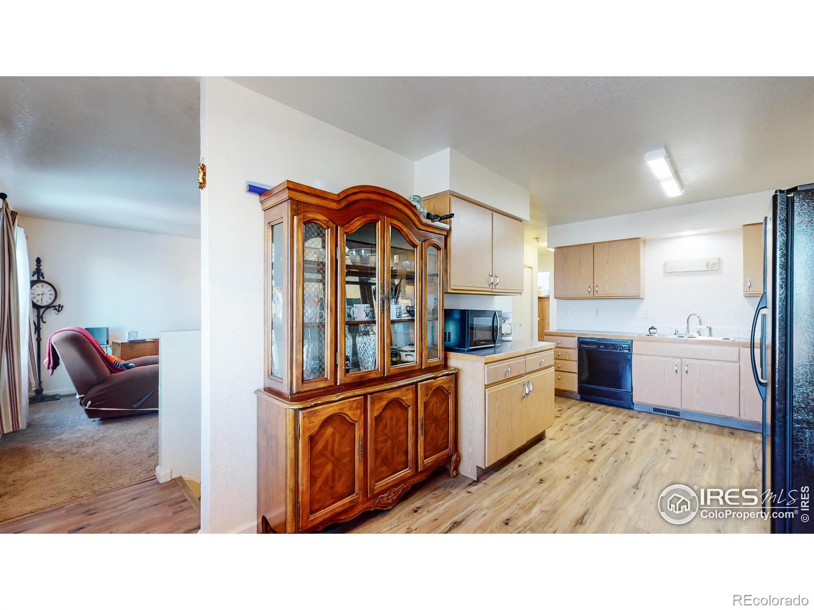 MLS Image #13 for 2417  bearwood avenue,greeley, Colorado