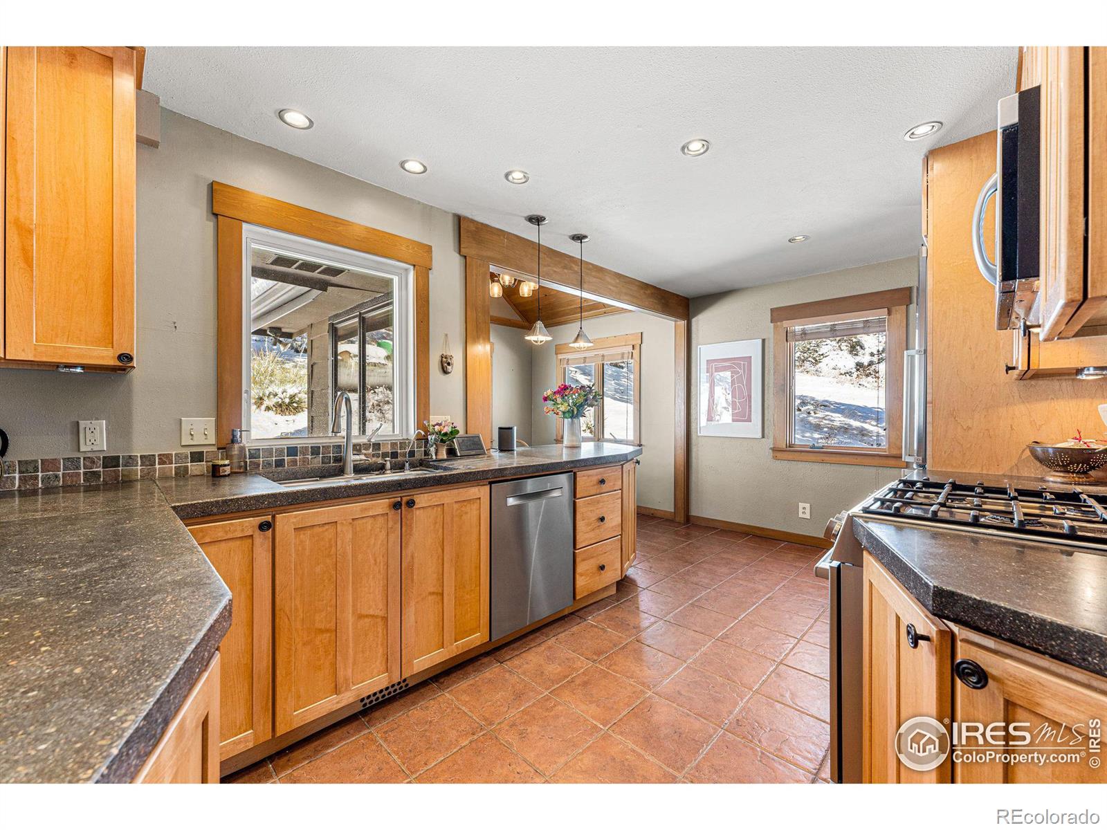 MLS Image #4 for 39  spring lane,boulder, Colorado