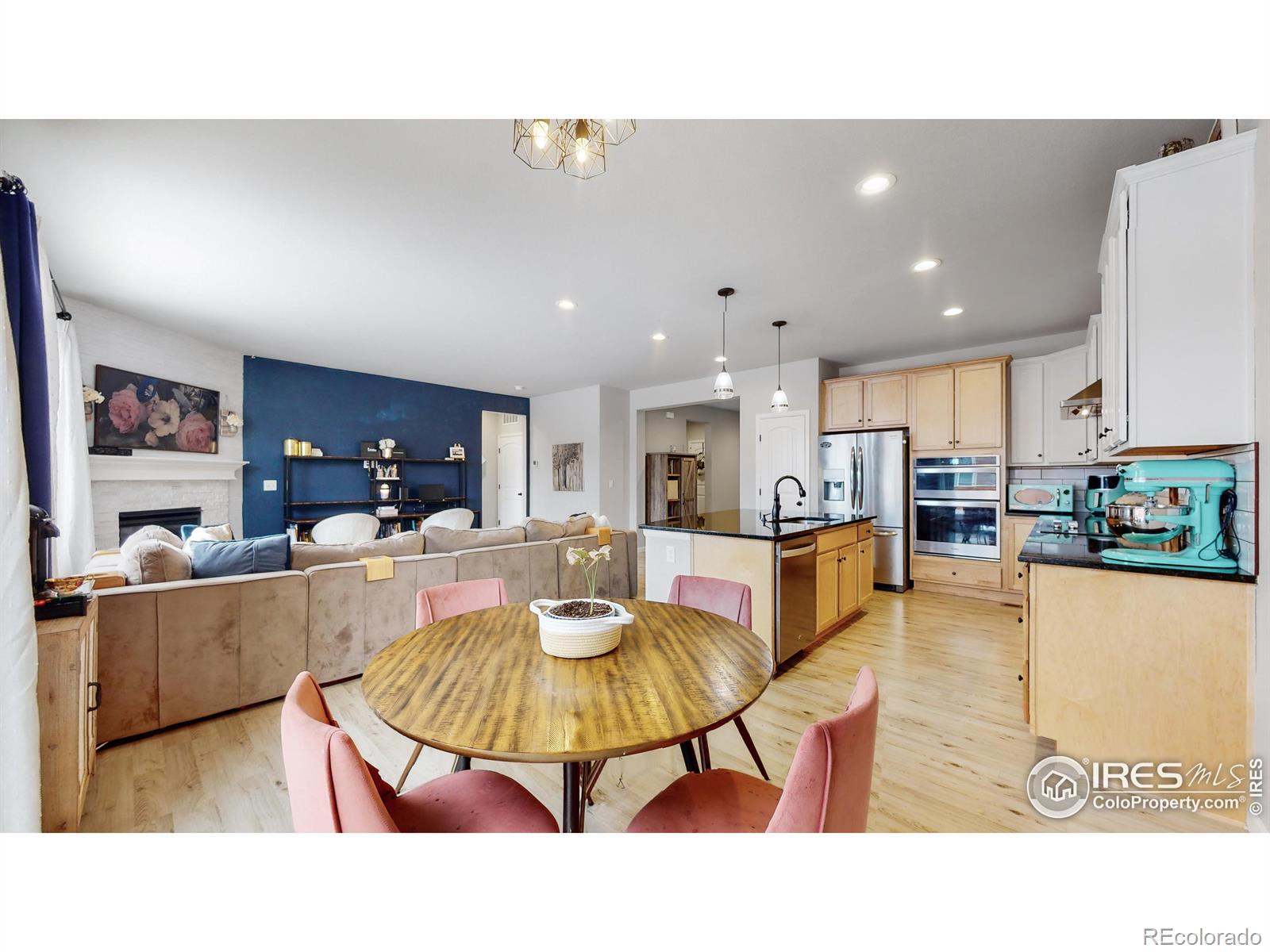 MLS Image #11 for 561  ranchhand drive,berthoud, Colorado