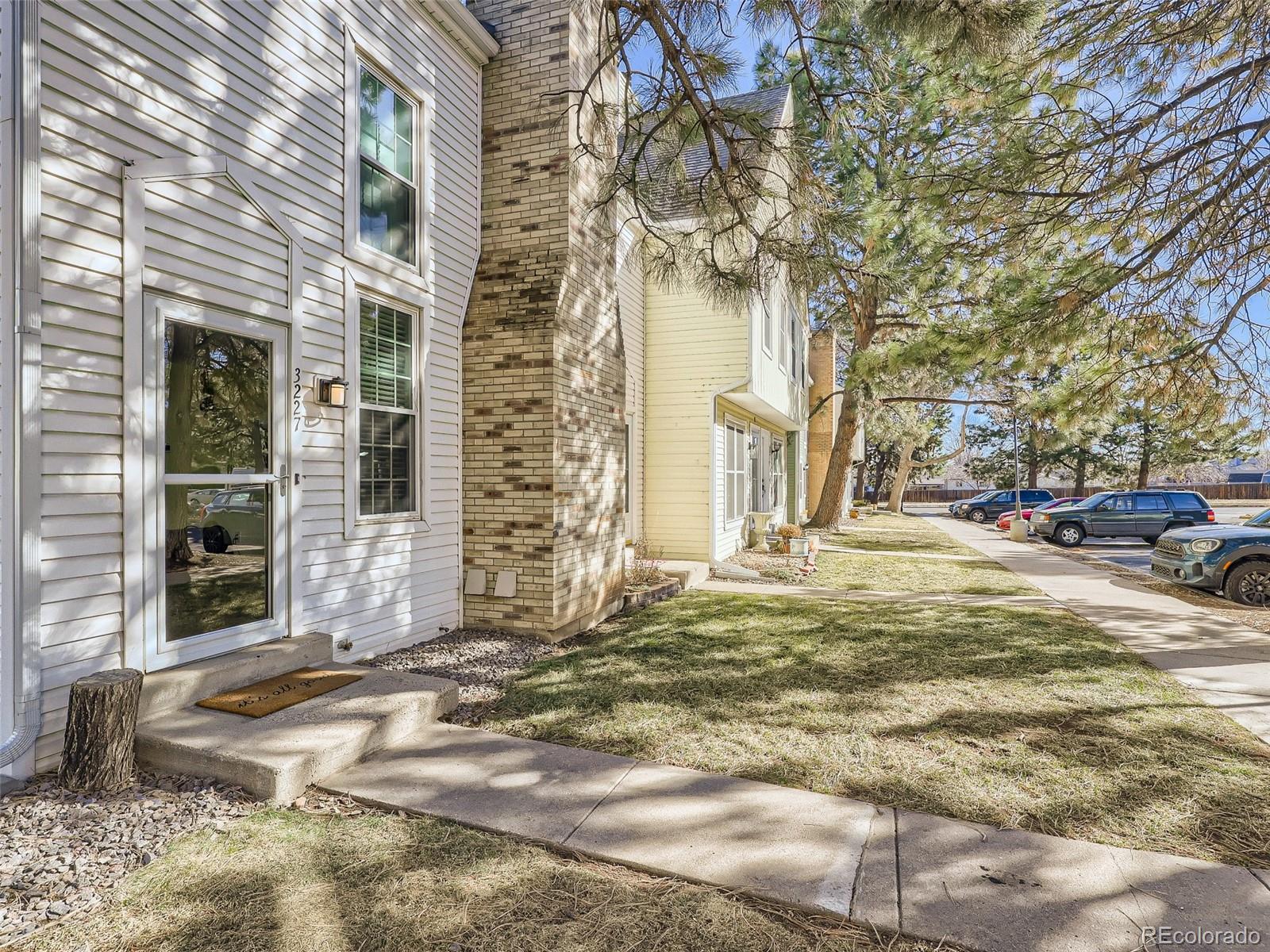 MLS Image #3 for 3227 s estes street,lakewood, Colorado