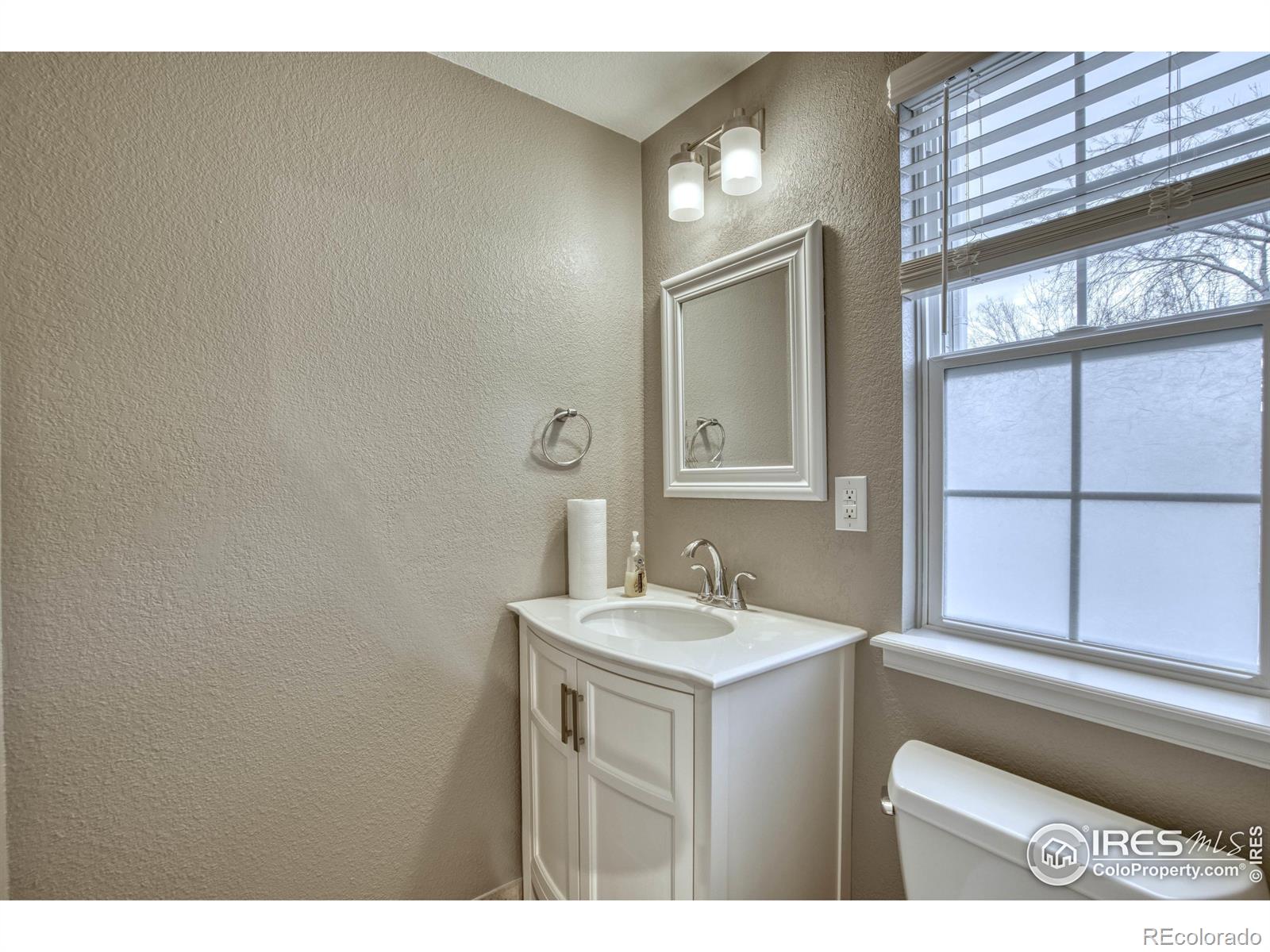 MLS Image #14 for 2147  sunridge circle,broomfield, Colorado