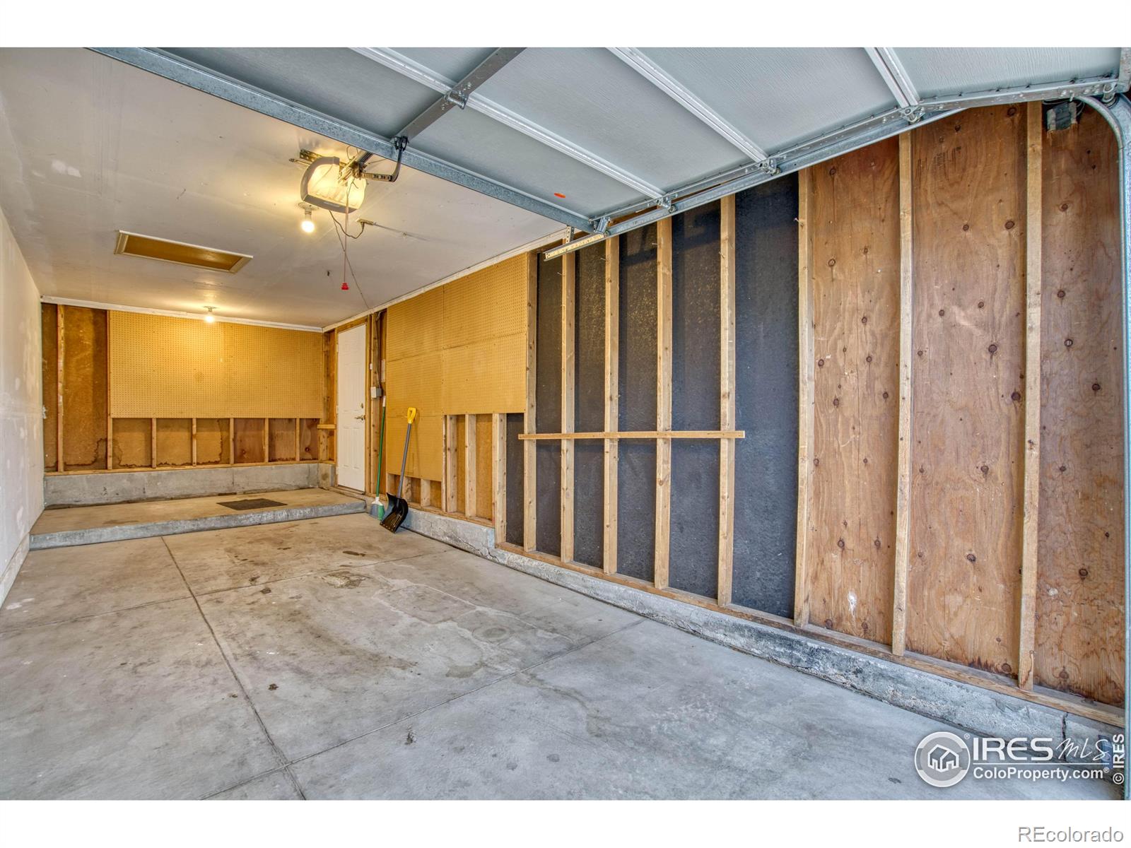MLS Image #5 for 2147  sunridge circle,broomfield, Colorado
