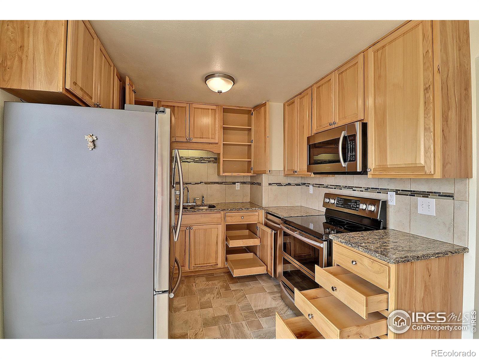 MLS Image #12 for 602  faye street,pierce, Colorado