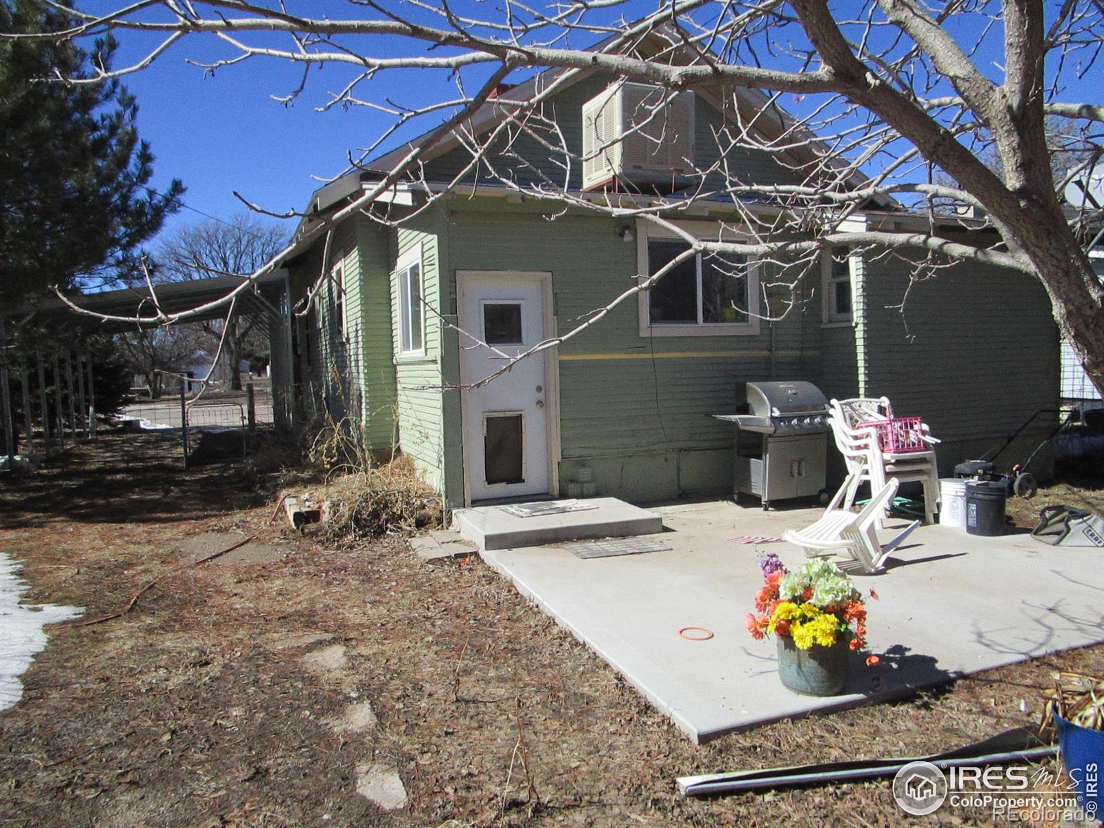 MLS Image #2 for 122  14th street,burlington, Colorado