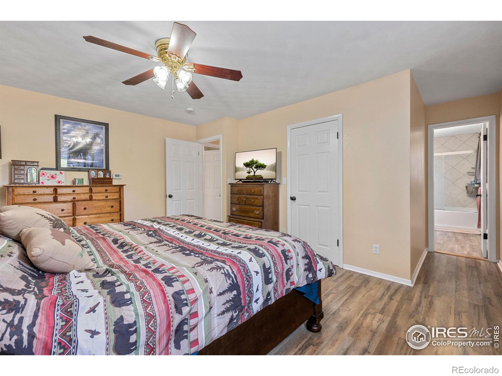 MLS Image #11 for 4562  rosewood drive,loveland, Colorado