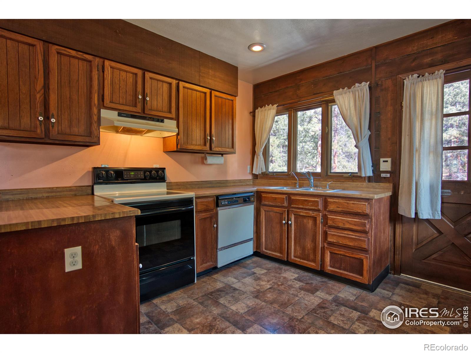 MLS Image #9 for 601  pika road,boulder, Colorado