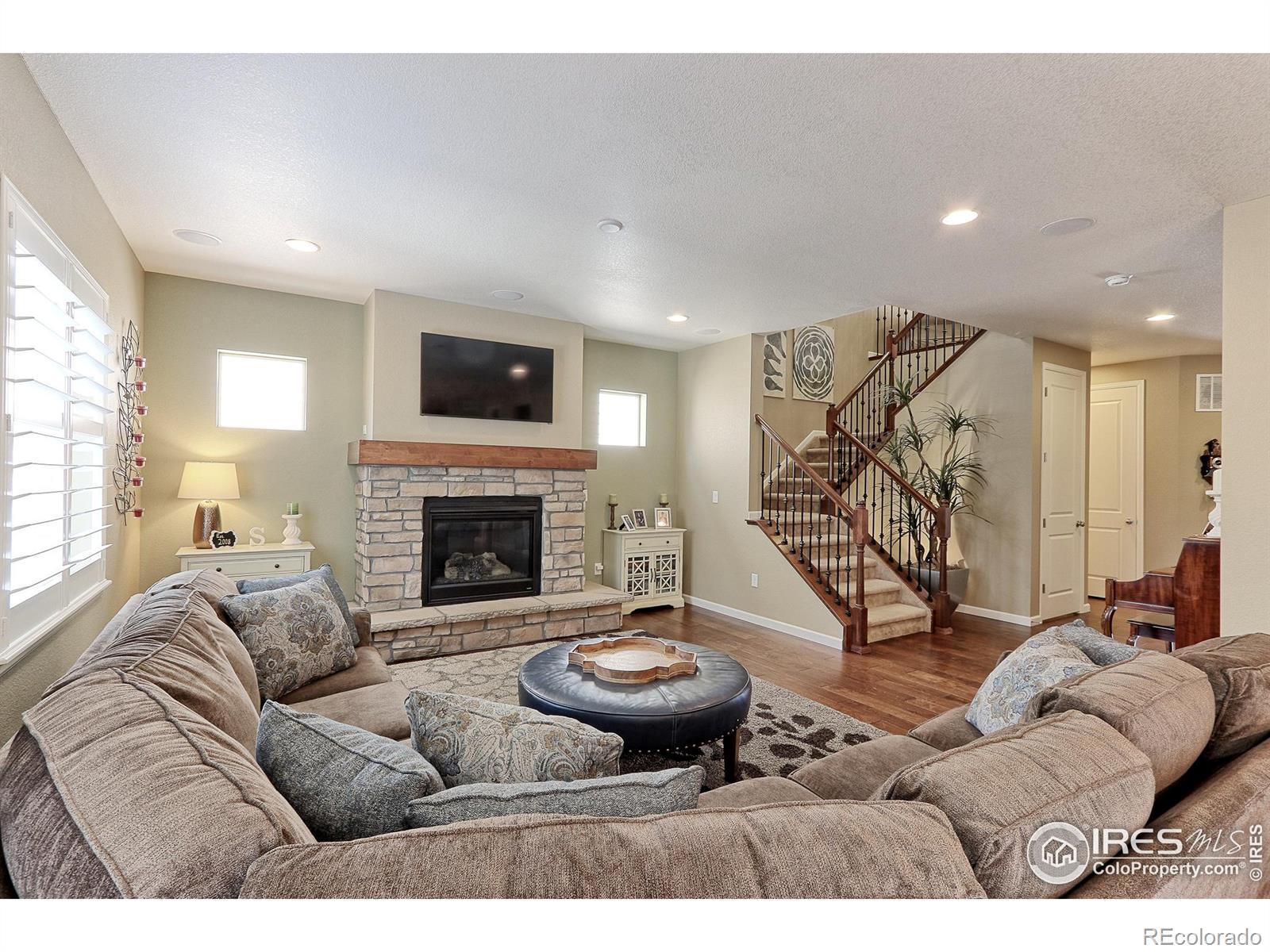 MLS Image #4 for 899  mcmurdo circle,castle rock, Colorado