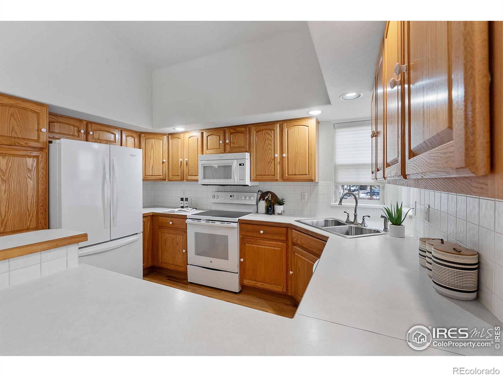 MLS Image #9 for 465  clubhouse court,loveland, Colorado