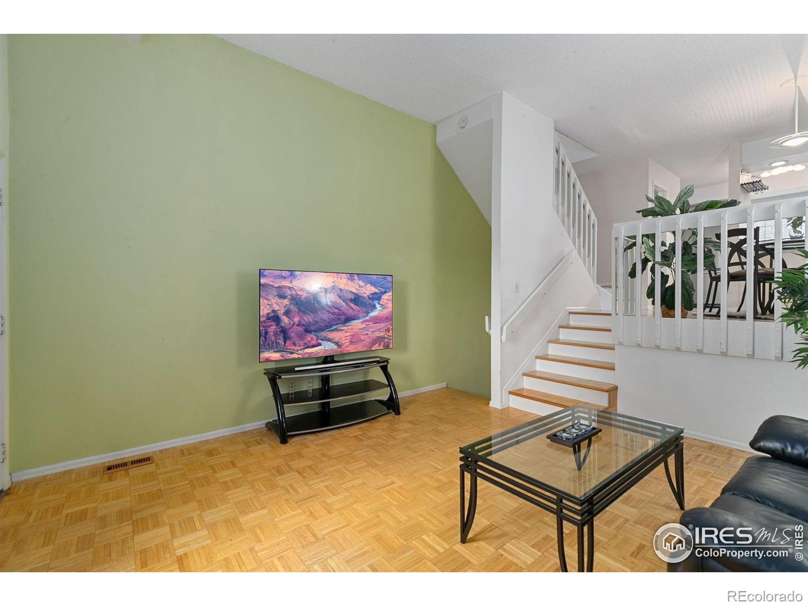 MLS Image #4 for 8199  welby road,denver, Colorado