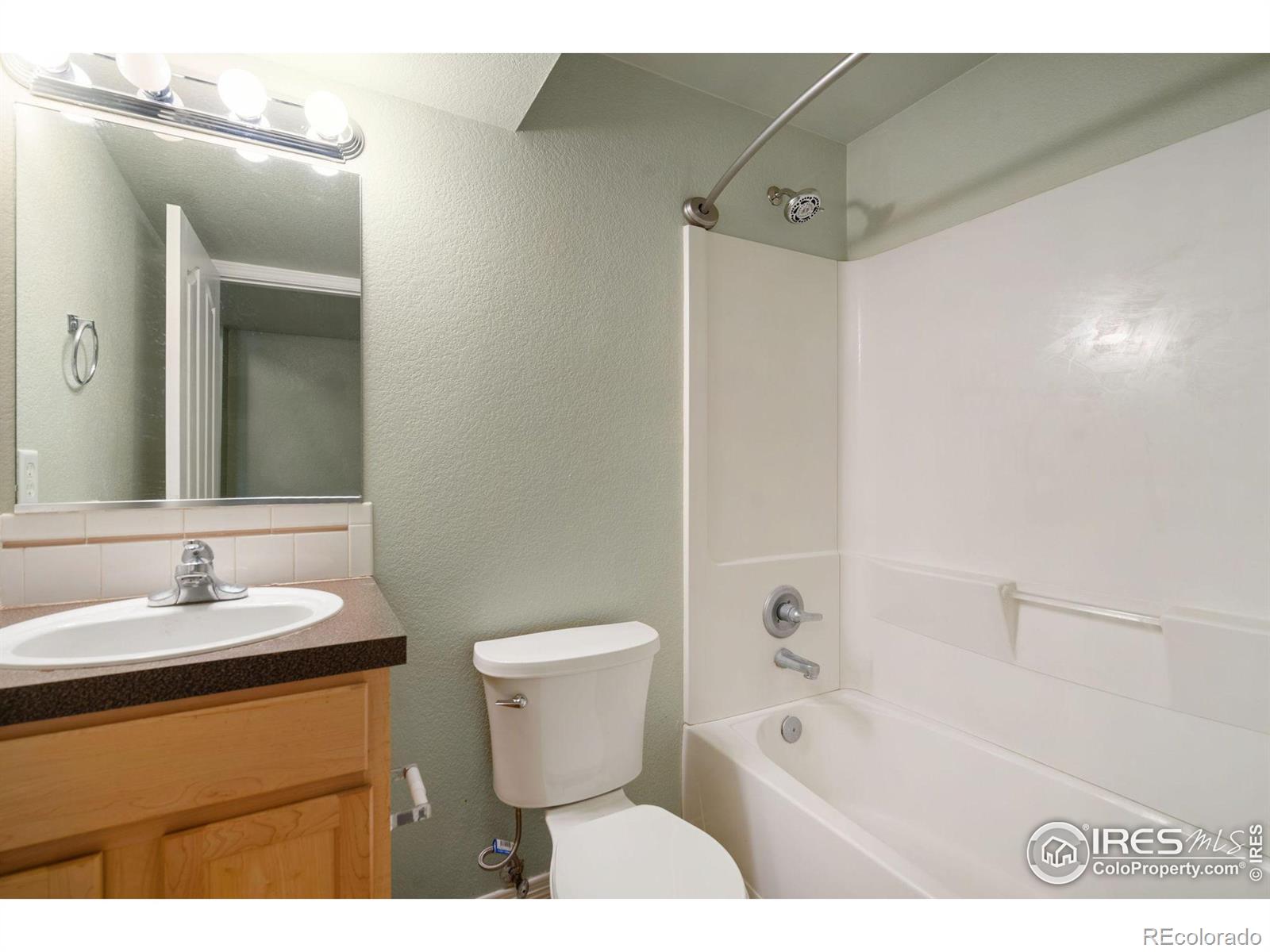 MLS Image #19 for 1009  andrews peak drive,fort collins, Colorado