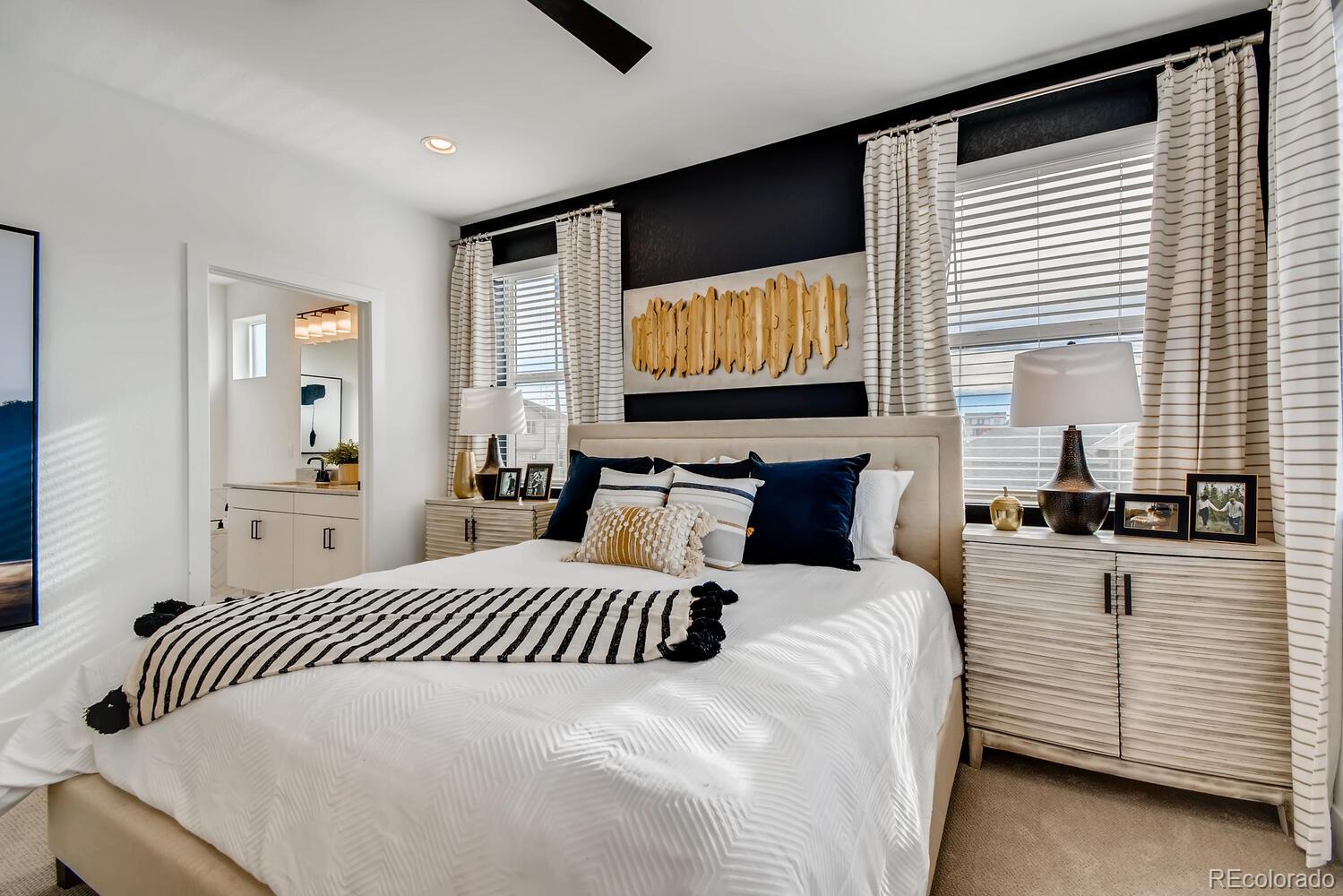 MLS Image #2 for 356 n geneva street,aurora, Colorado