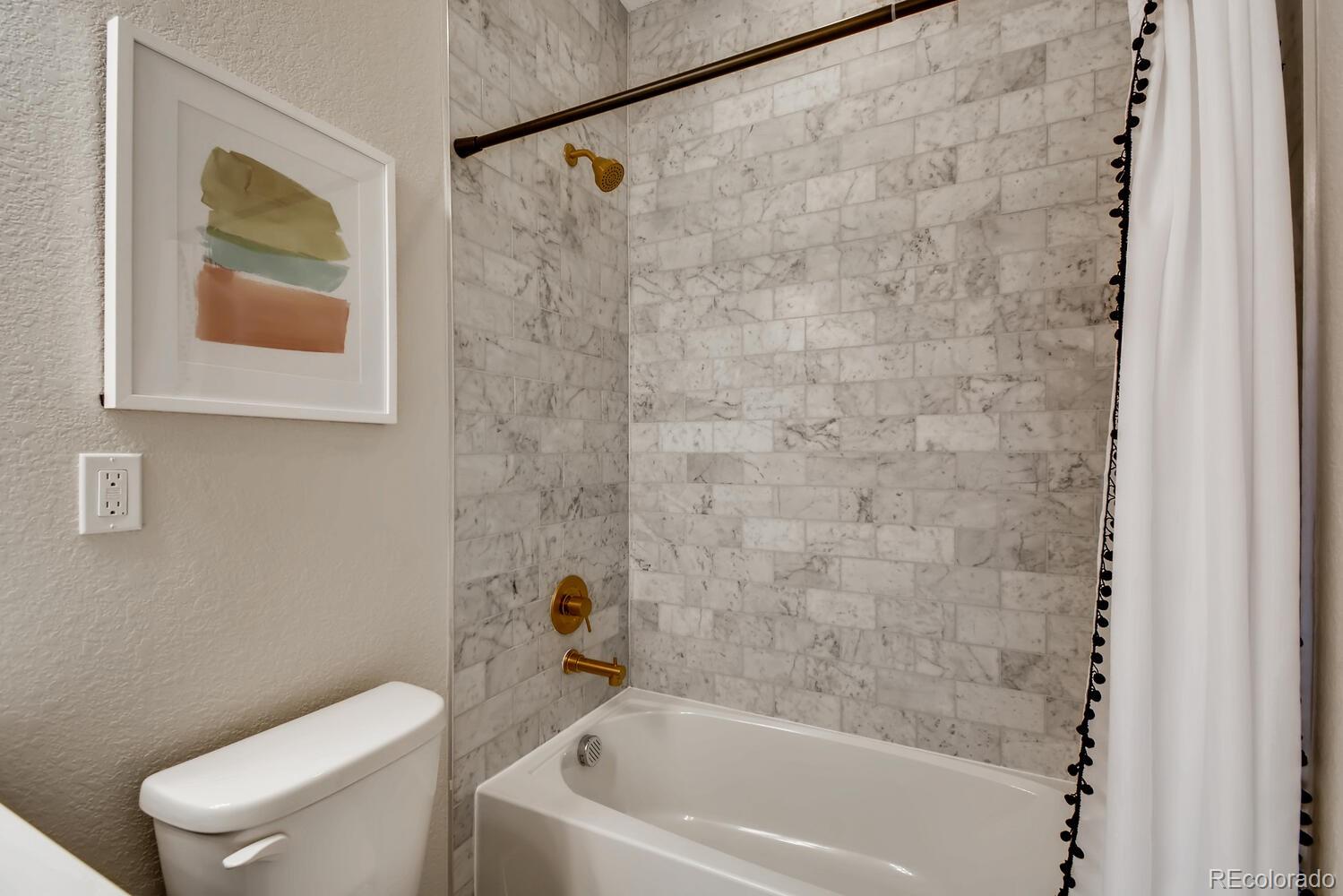 MLS Image #8 for 356 n geneva street,aurora, Colorado